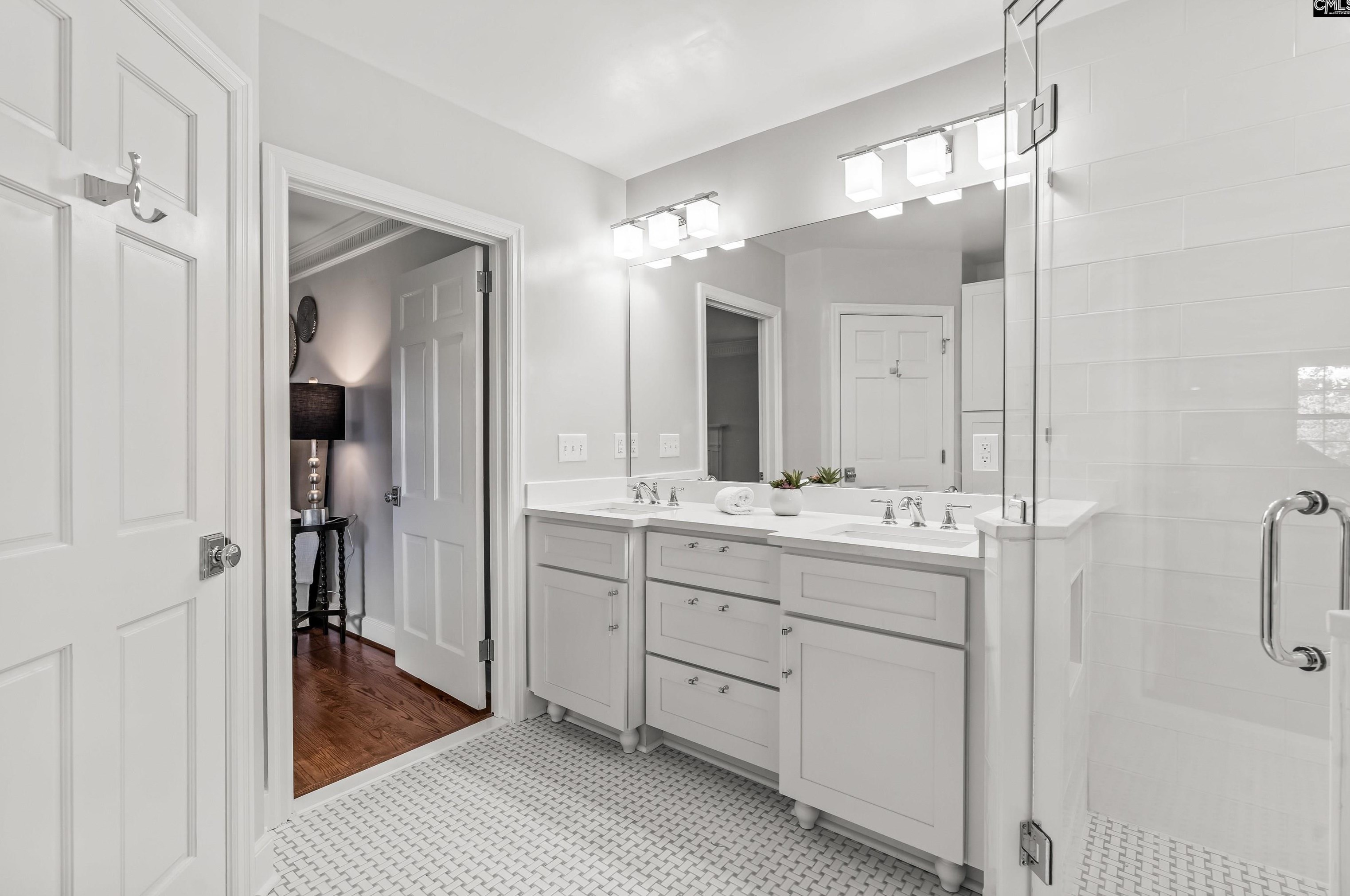 2300 Wheat St, Columbia SC 29205-2350 exterior