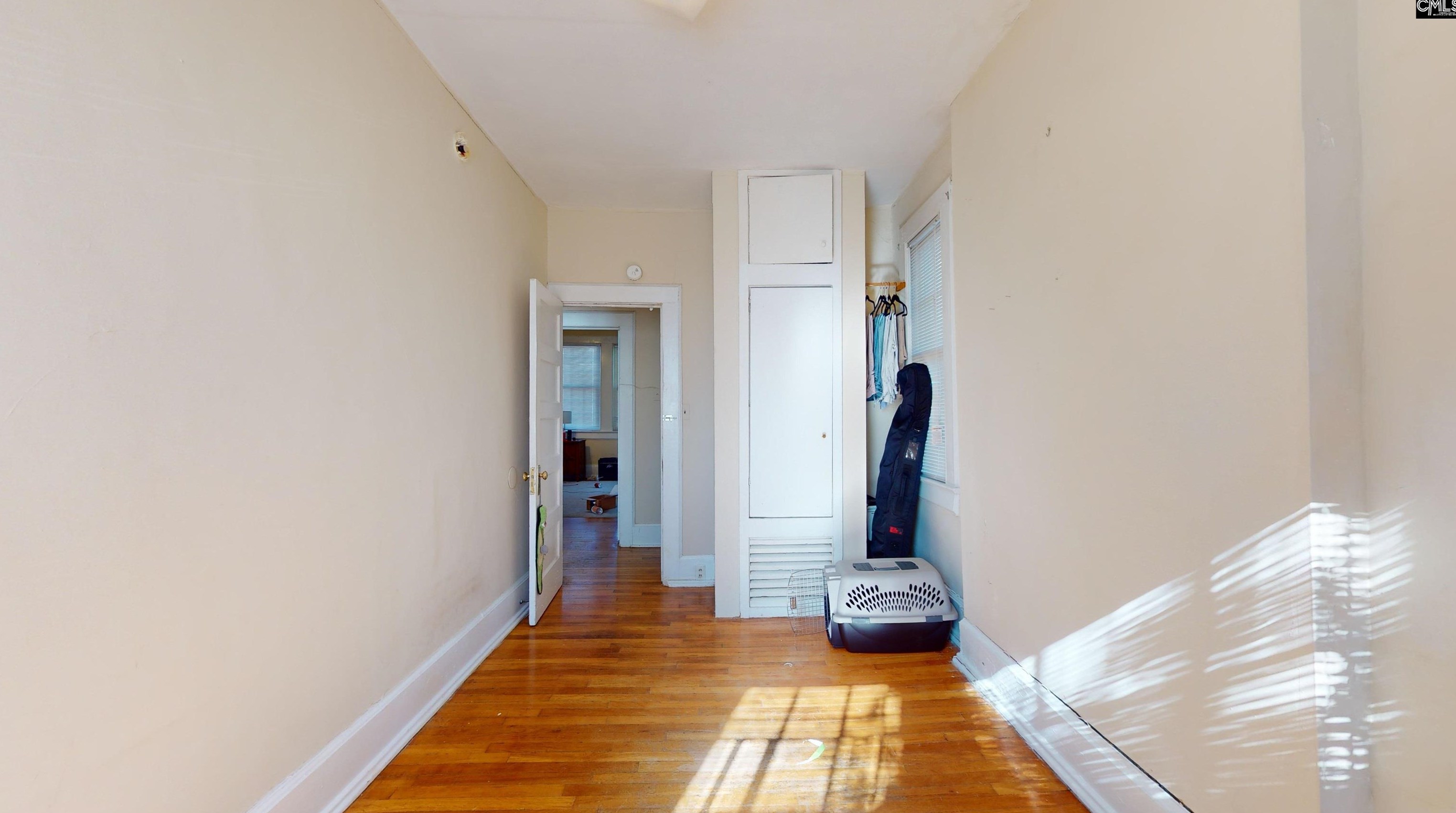 1617 Heyward St, Columbia SC 29205-3211 exterior