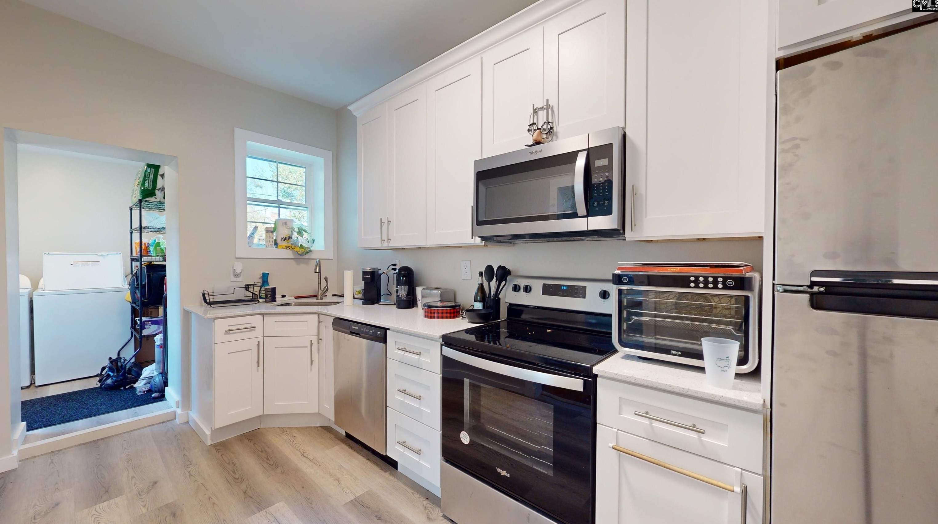 1617 Heyward St, Columbia SC 29205-3211 exterior