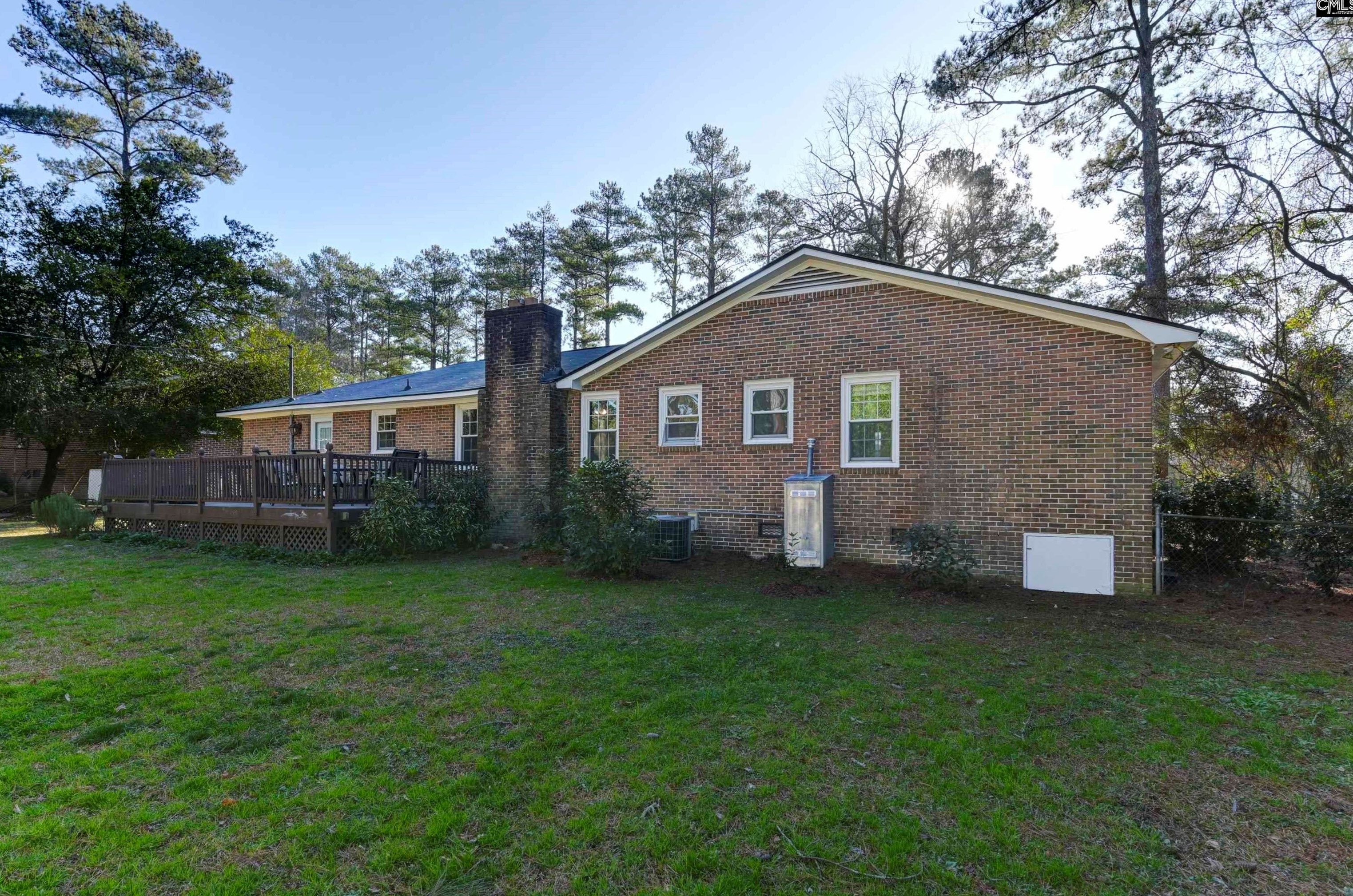 3549 Lynhaven Dr, Columbia SC  29204-4412 exterior