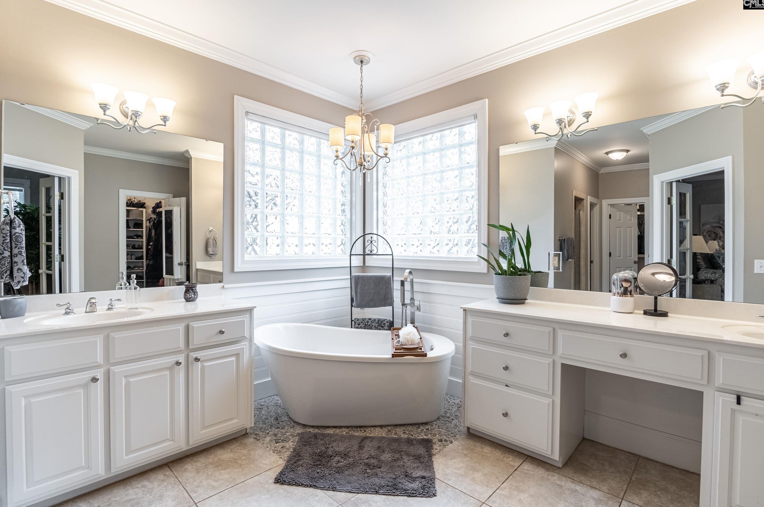 1021 Sunset Point Rd, Irmo SC  29063-9224 exterior
