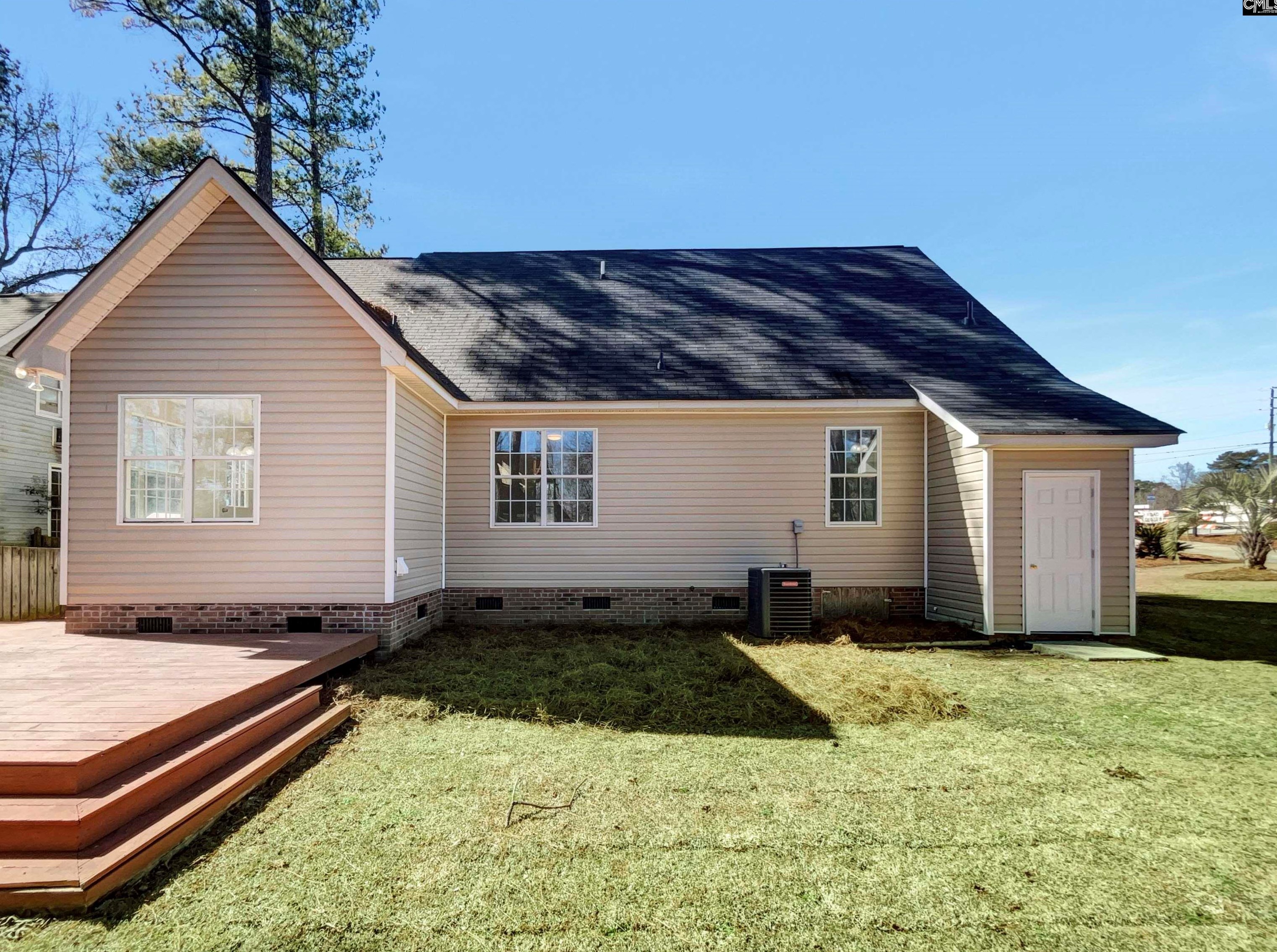 105 Brk Holw Dr, Columbia SC 29229-8812 exterior