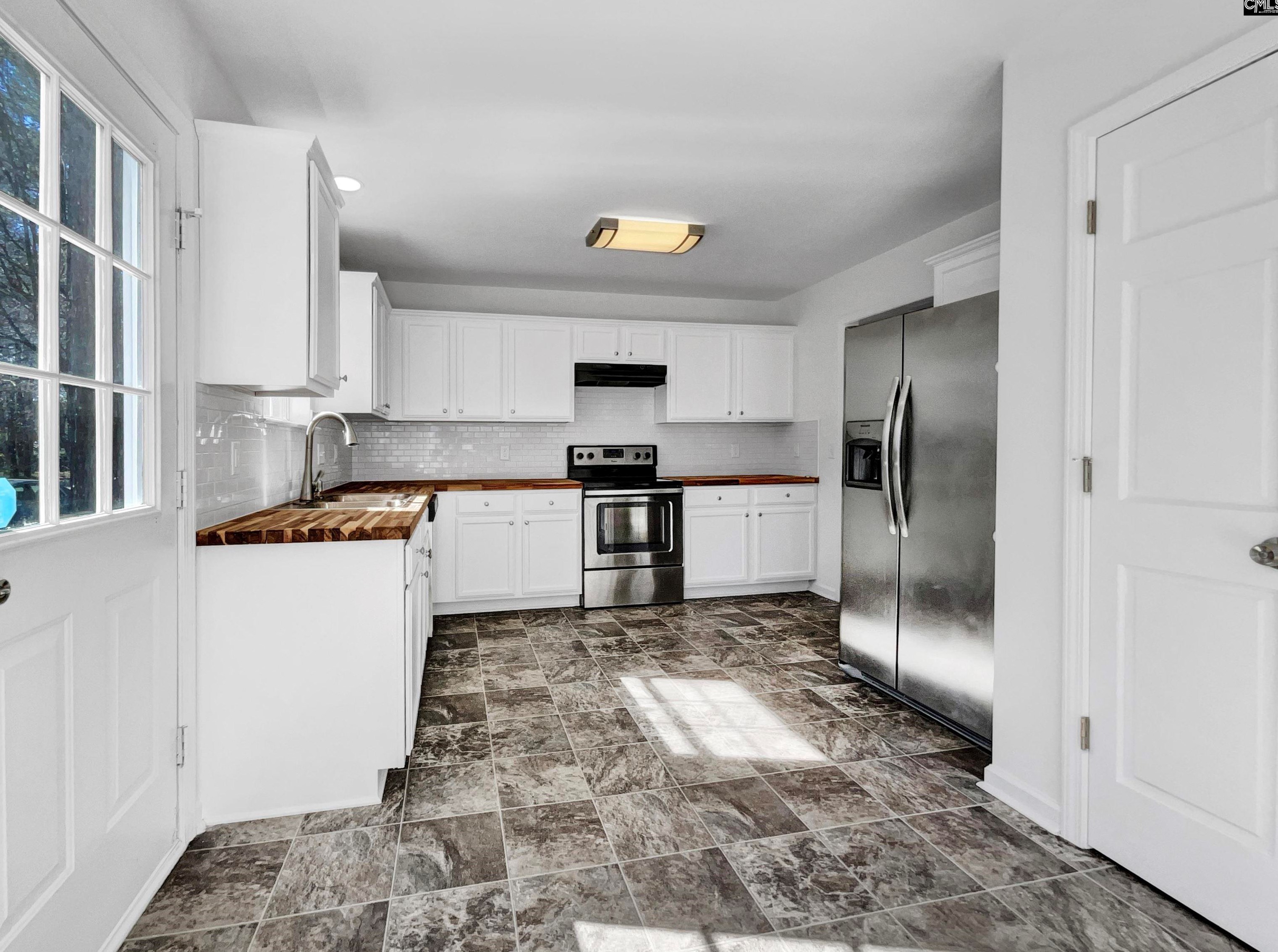 105 Brk Holw Dr, Columbia SC 29229-8812 exterior