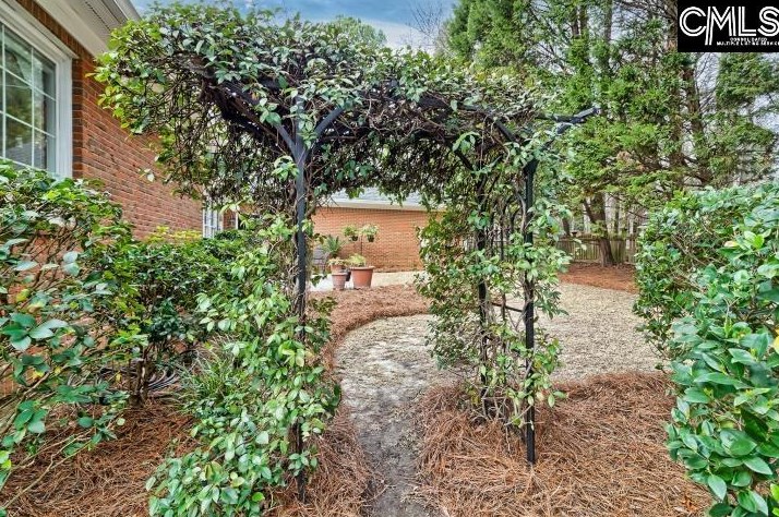 100 Amstar Ct, Columbia SC  29212-8271 exterior