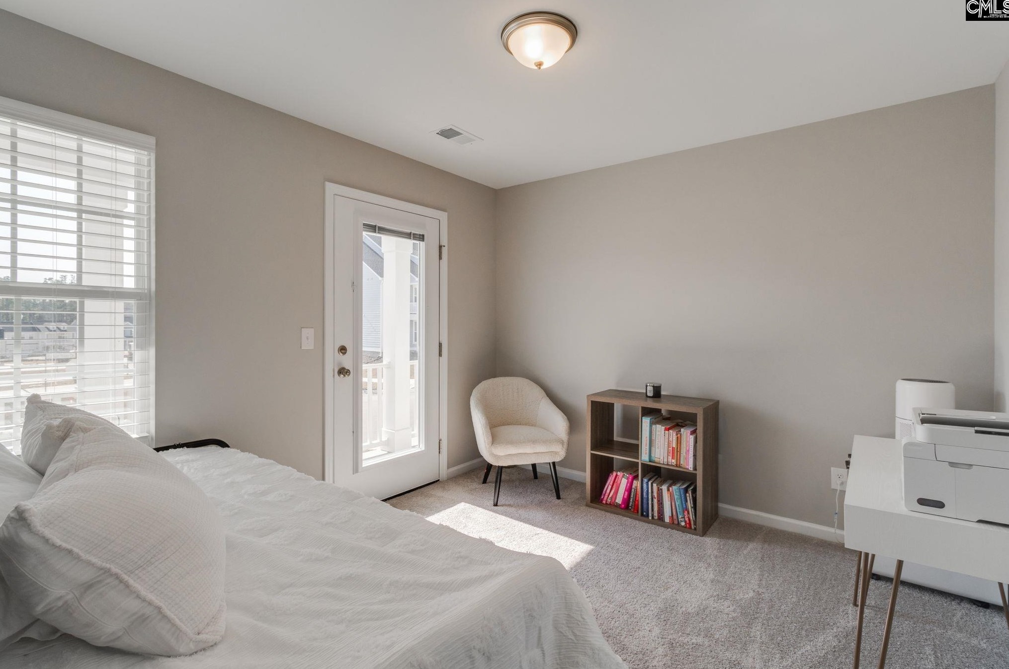 472 Harbour Pointe Dr, Columbia SC  29229-7591 exterior