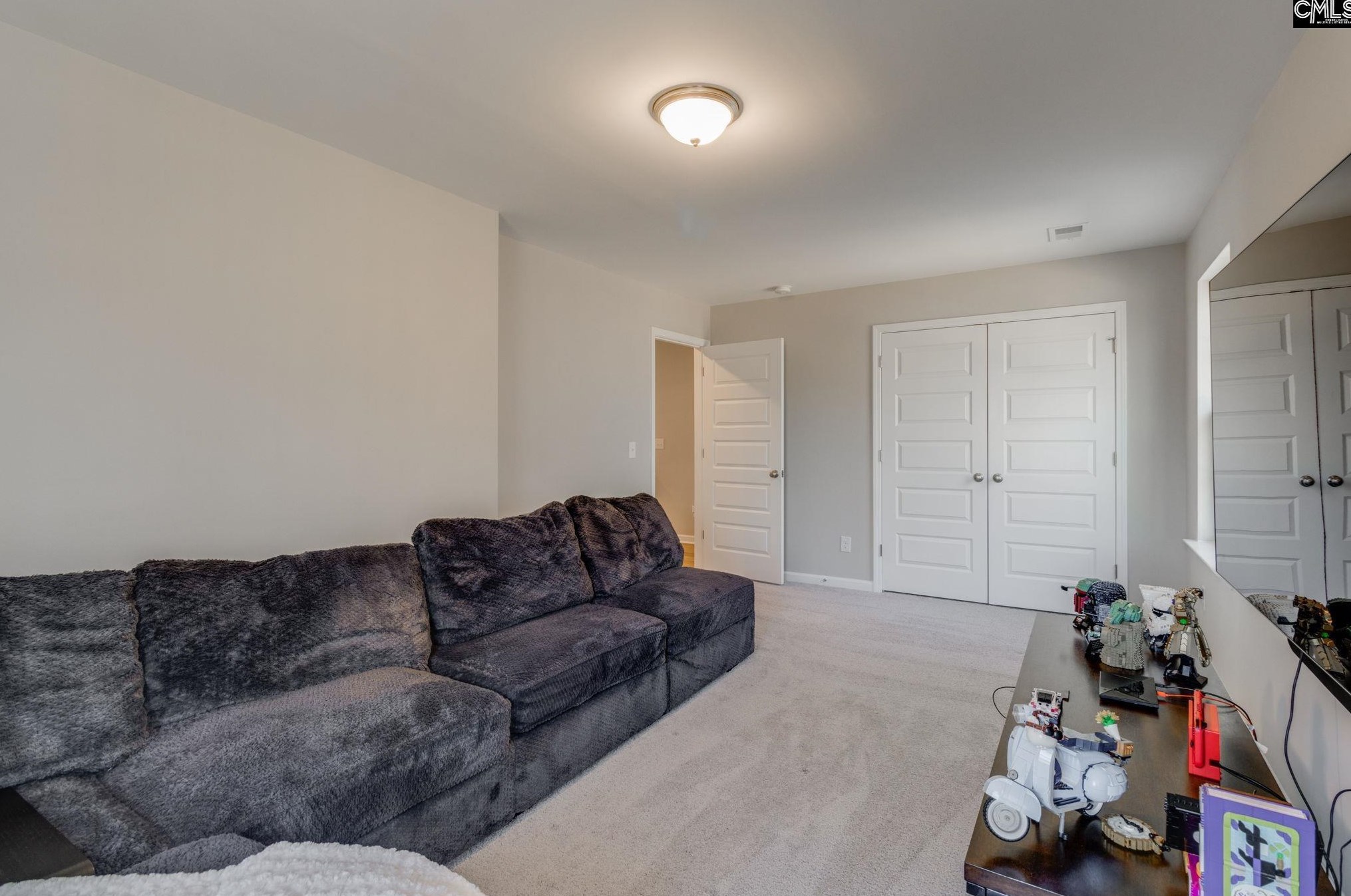 472 Harbour Pointe Dr, Columbia SC  29229-7591 exterior