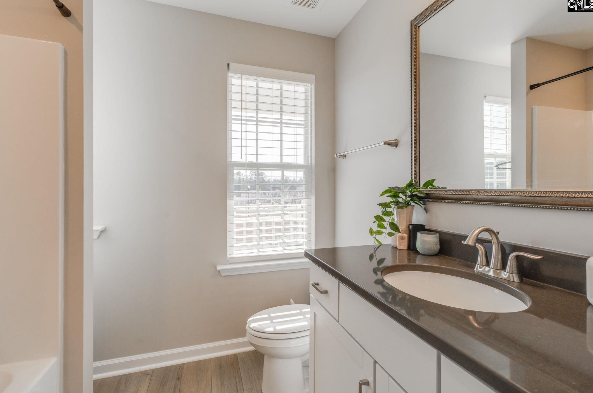 472 Harbour Pointe Dr, Columbia SC  29229-7591 exterior