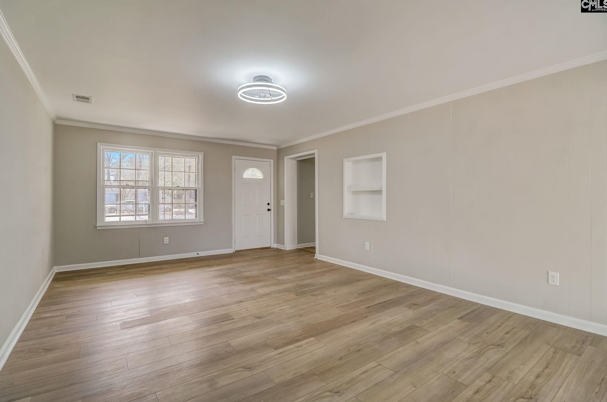 9 Thomas Dr, Sumter, SC 29150