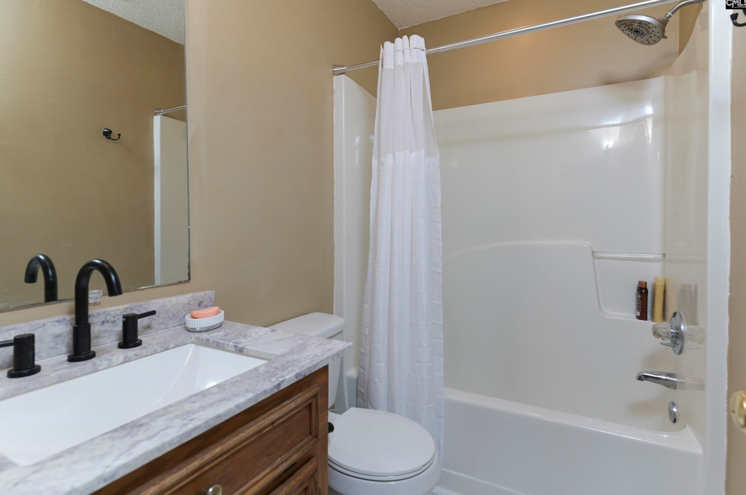 3 Tambridge Ct, Columbia SC  29229-9408 exterior