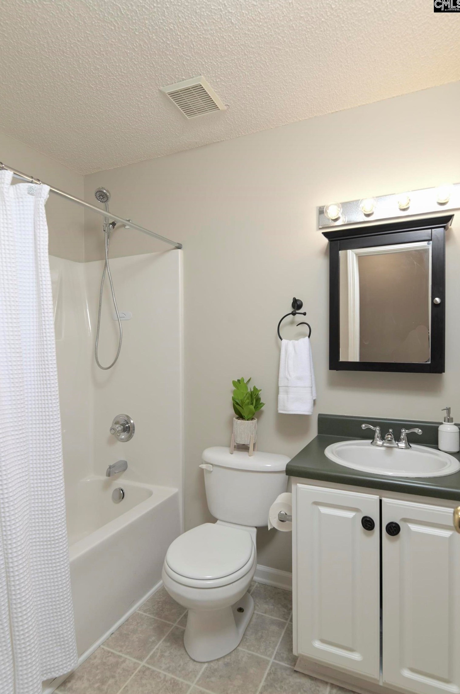 144 Longshadow Dr, Lexington SC  29072-8673 exterior
