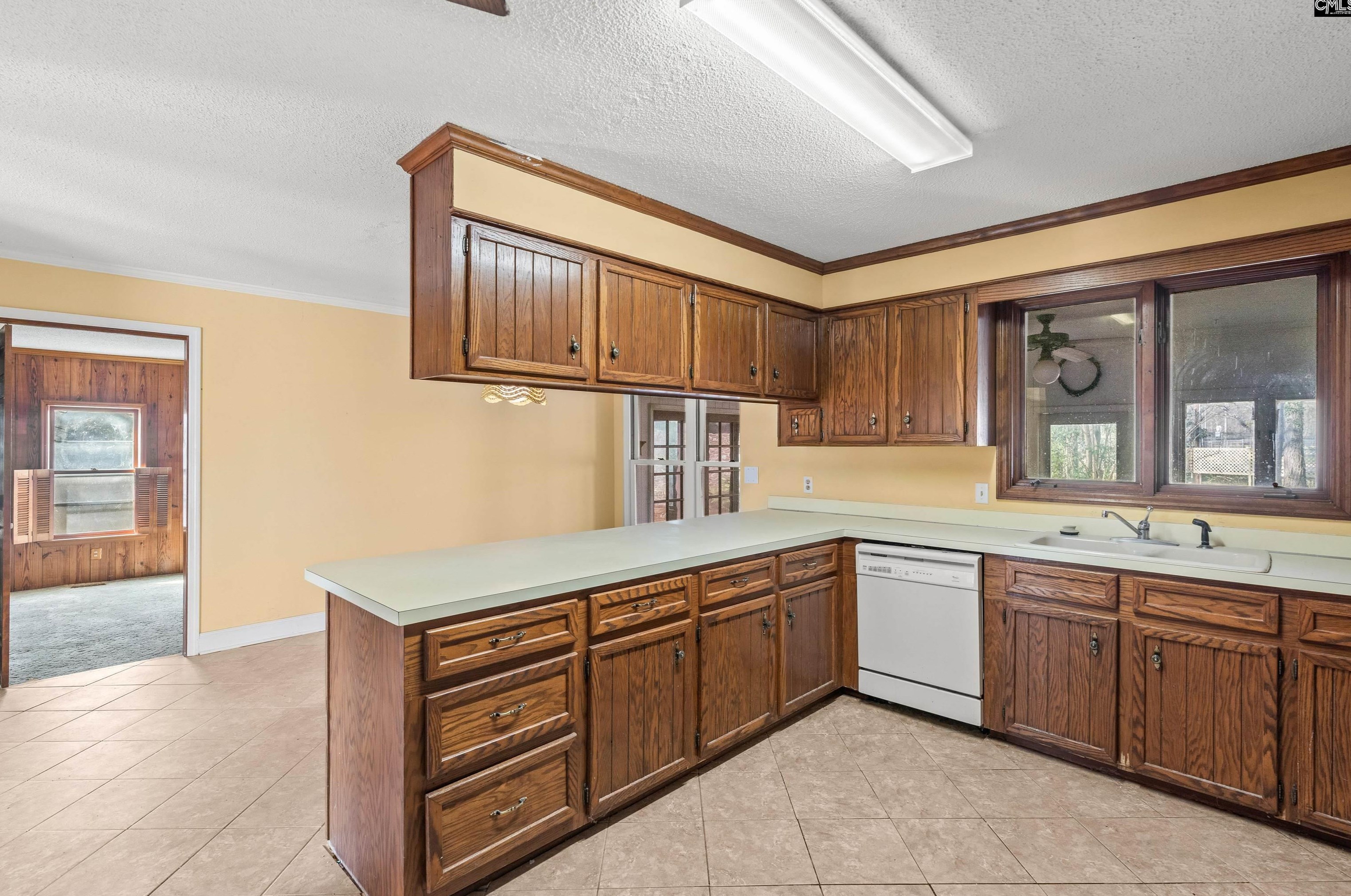 4204 Ivy Hall Dr, Columbia SC 29206-1227 exterior