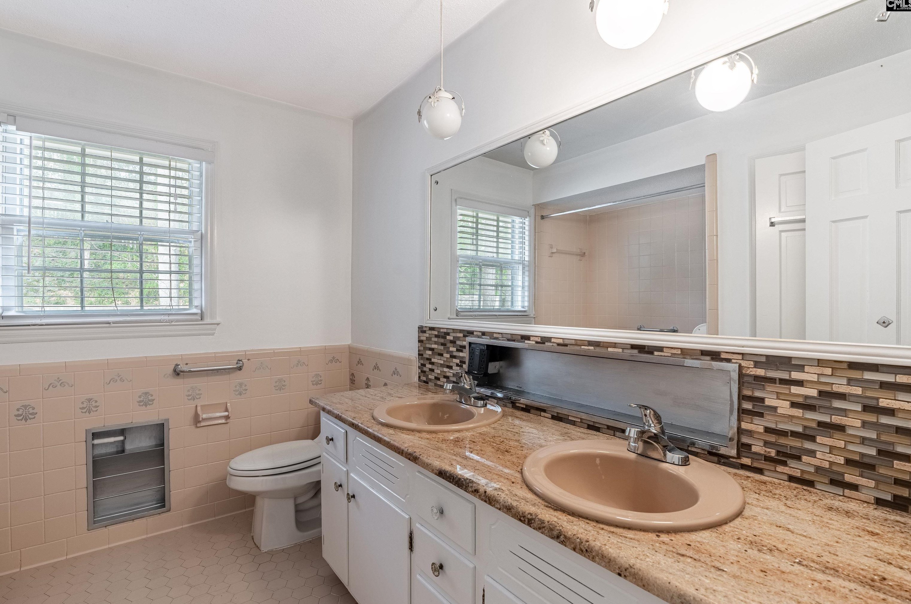 3129 Barnes Springs Rd, Columbia SC 29204-4207 exterior