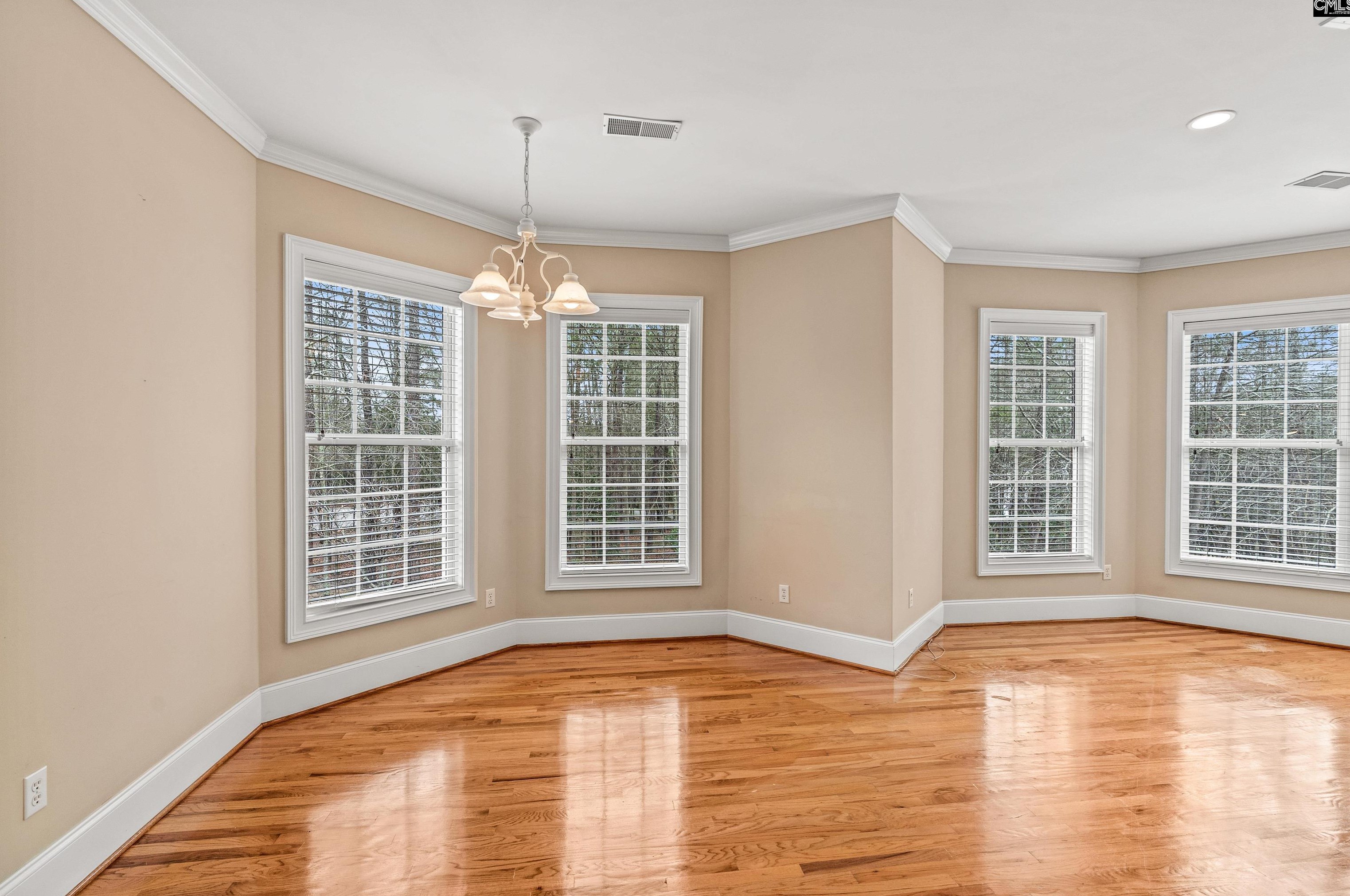 201 Arcadia Lk Dr, Columbia SC 29206-1321 exterior