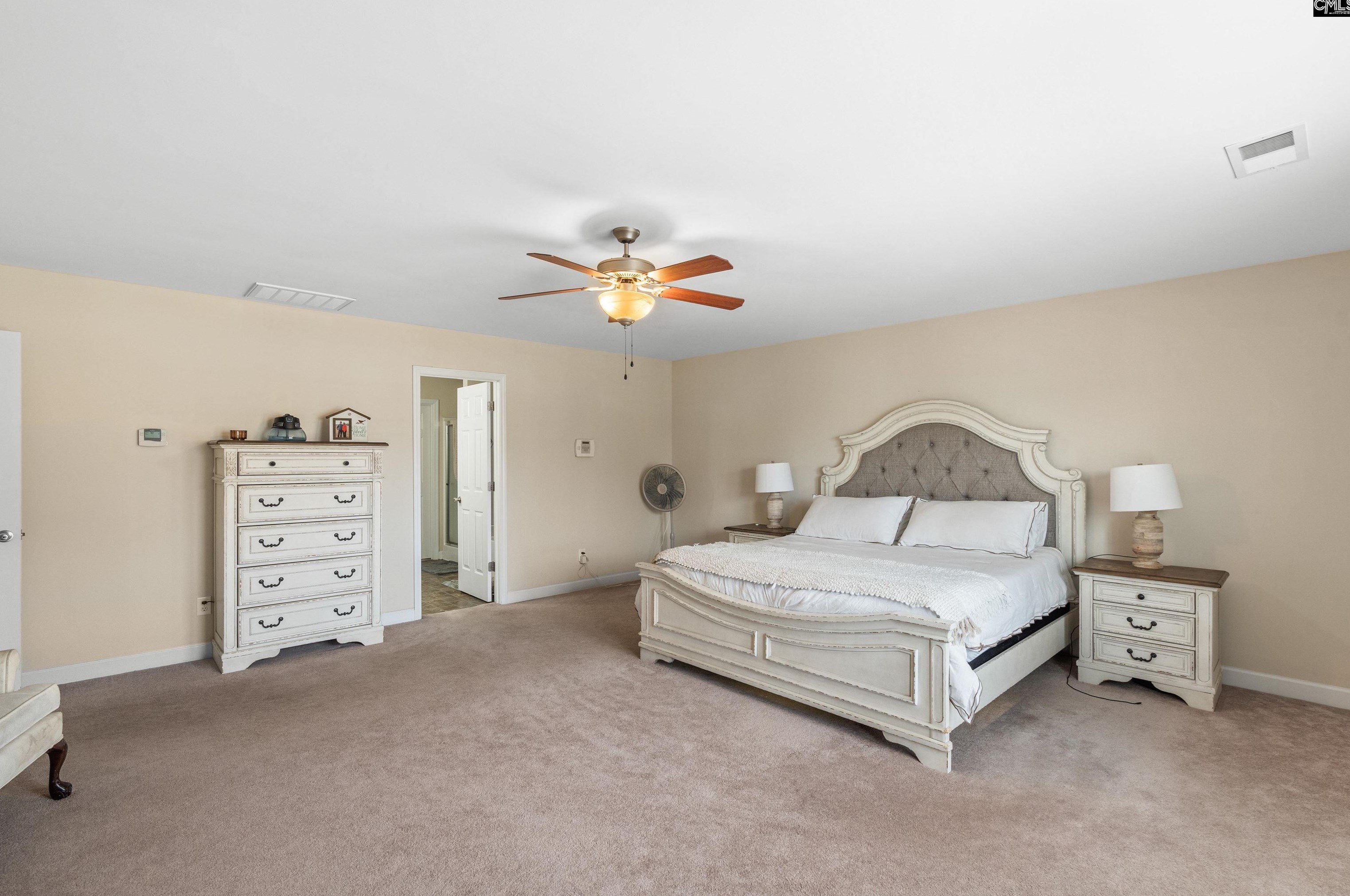 11 Heatherwood Dr, Lugoff SC  29078-7103 exterior