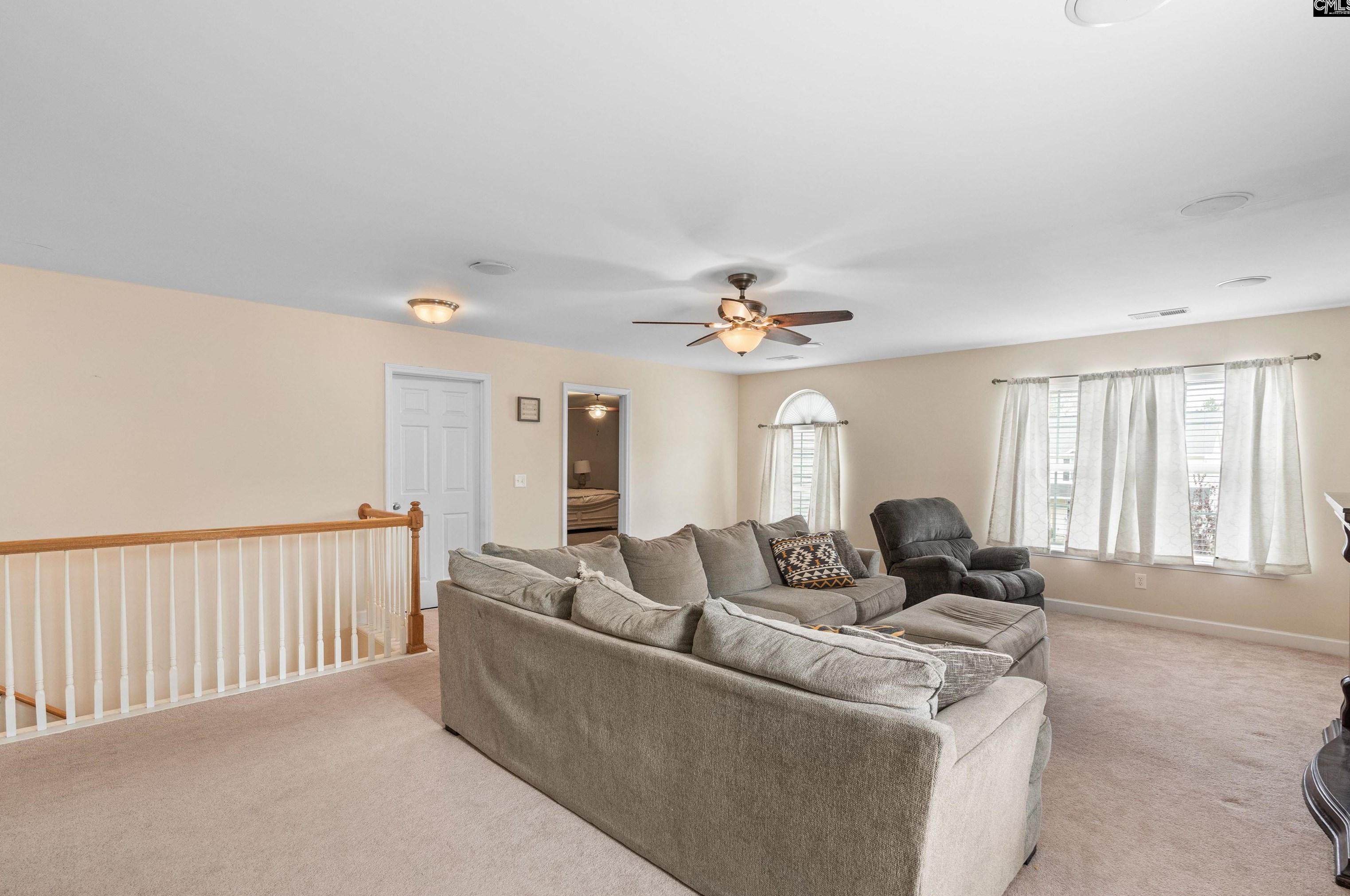 11 Heatherwood Dr, Lugoff SC  29078-7103 exterior