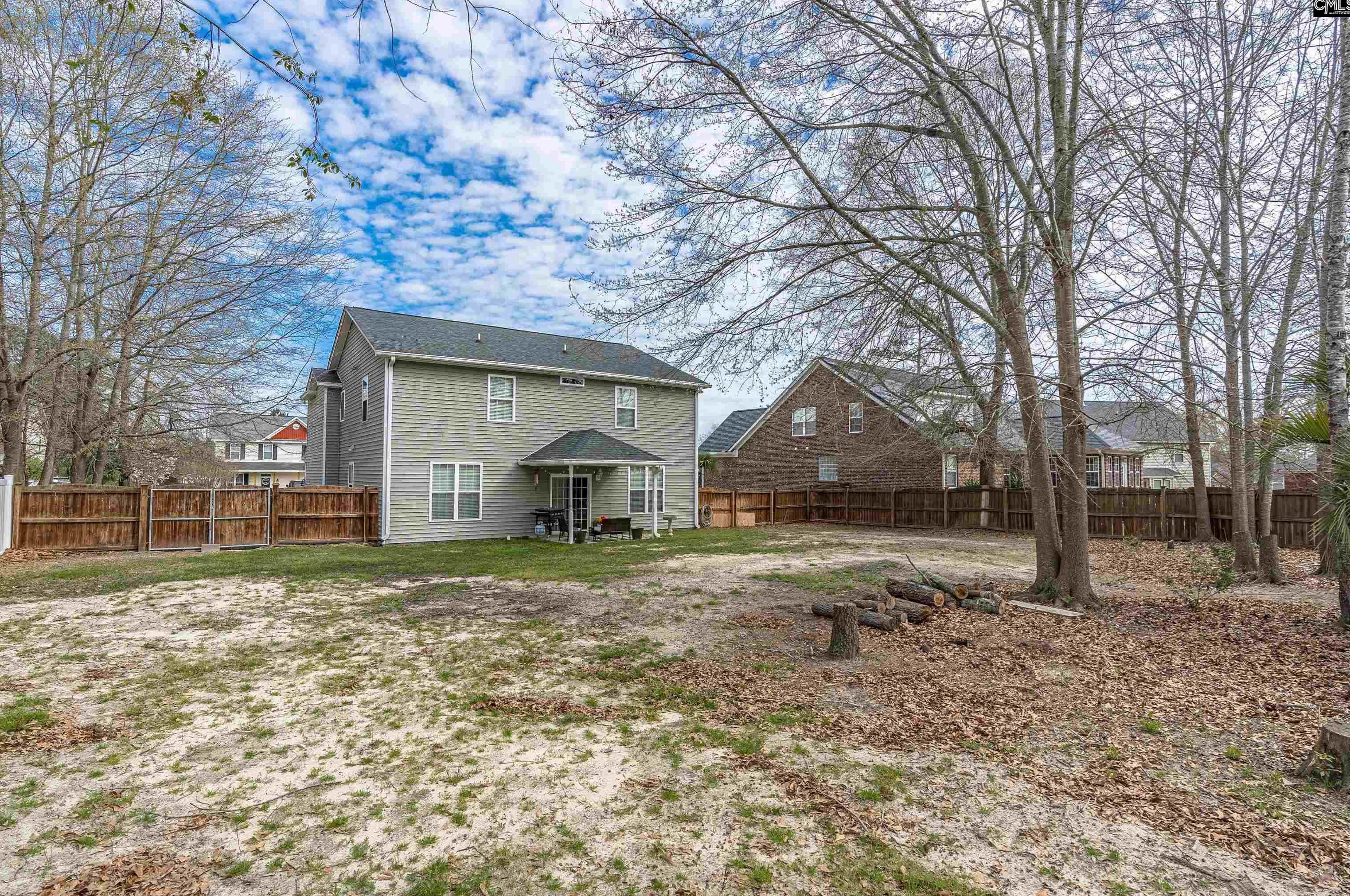 11 Heatherwood Dr, Lugoff SC  29078-7103 exterior