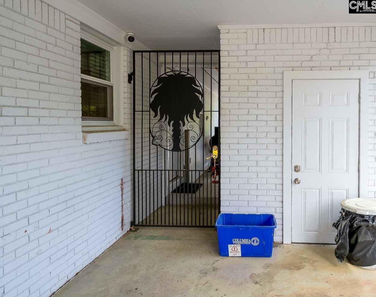 51 Downing St, Columbia SC 29209-1103 exterior