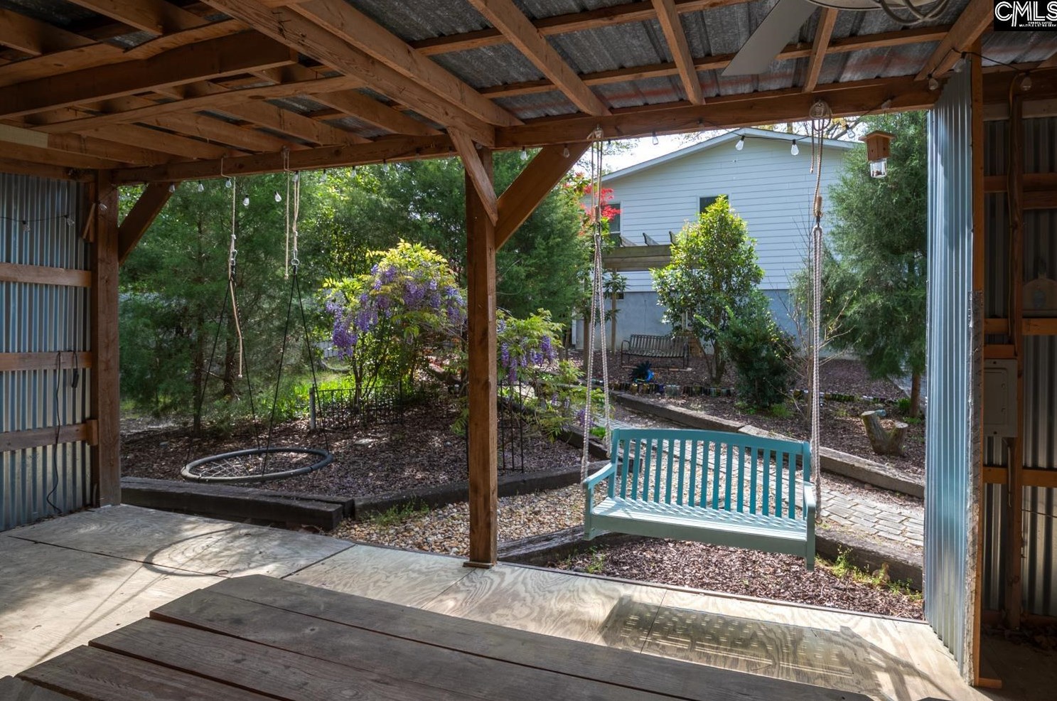 51 Downing St, Columbia SC 29209-1103 exterior