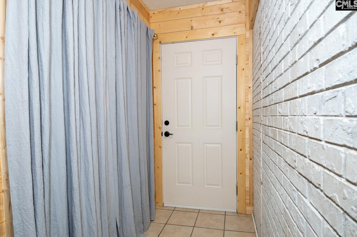 51 Downing St, Columbia SC 29209-1103 exterior