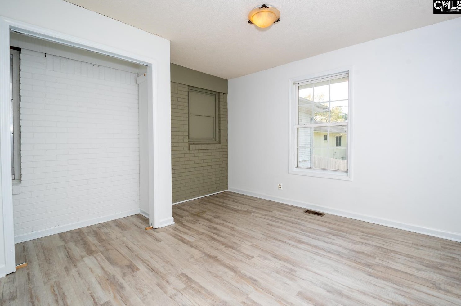 51 Downing St, Columbia SC 29209-1103 exterior