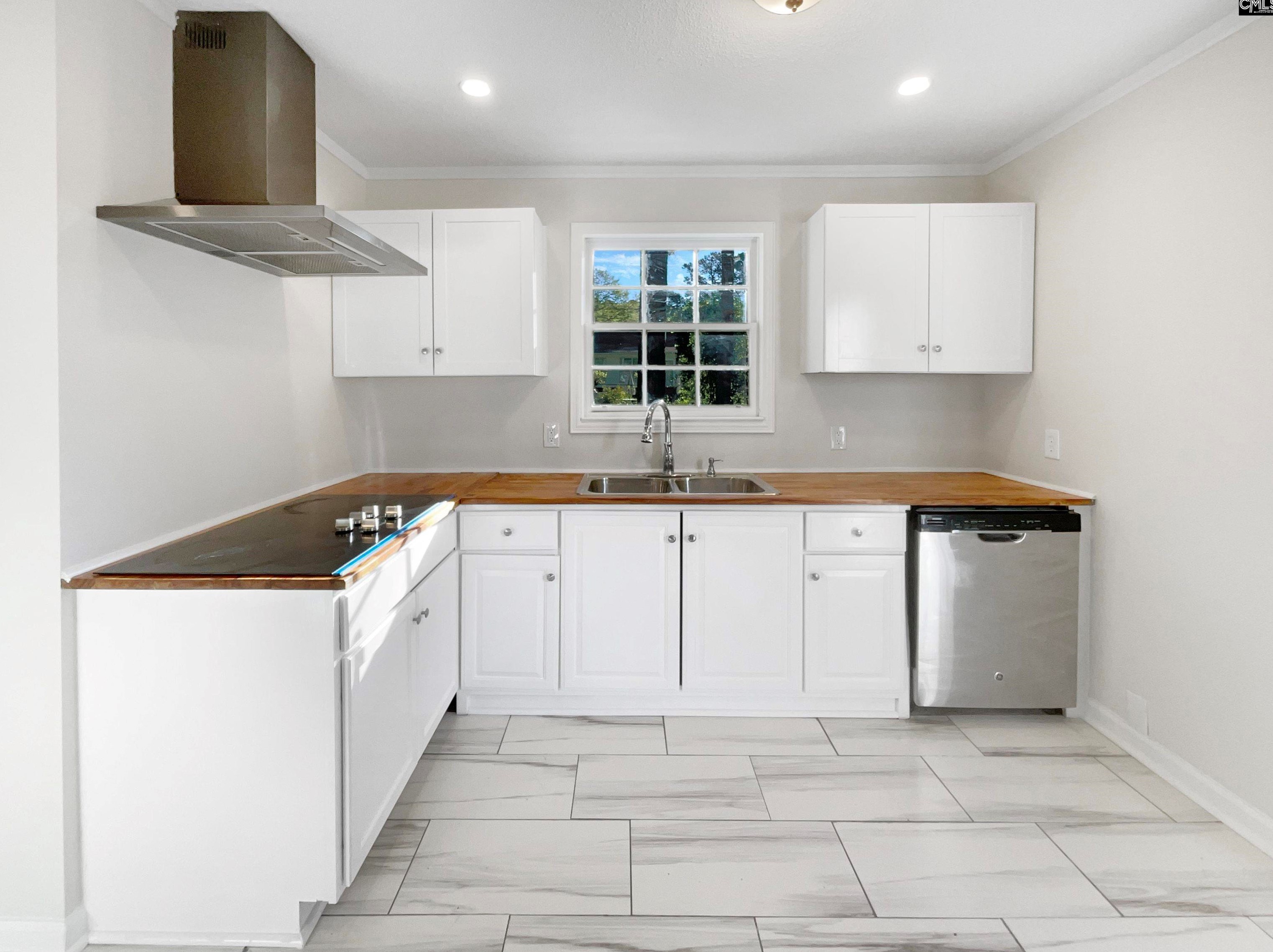 208 Dolly St, Columbia SC 29223-7777 exterior