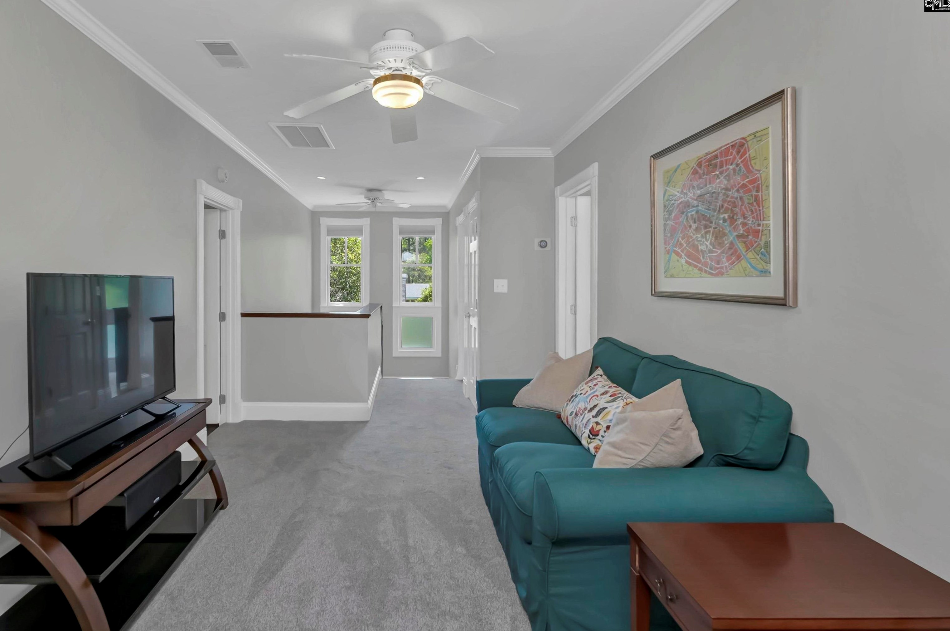 2714 Kiawah Ave, Columbia SC 29205-3168 exterior