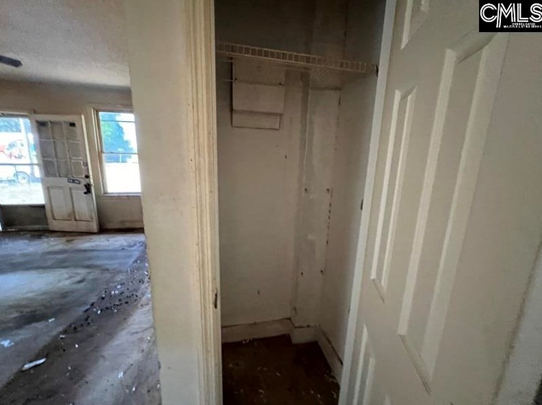 1817 English Ave, Columbia SC 29204-1452 exterior