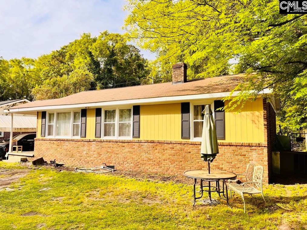 15 Holiday Cir, Columbia SC  29206-1020 exterior