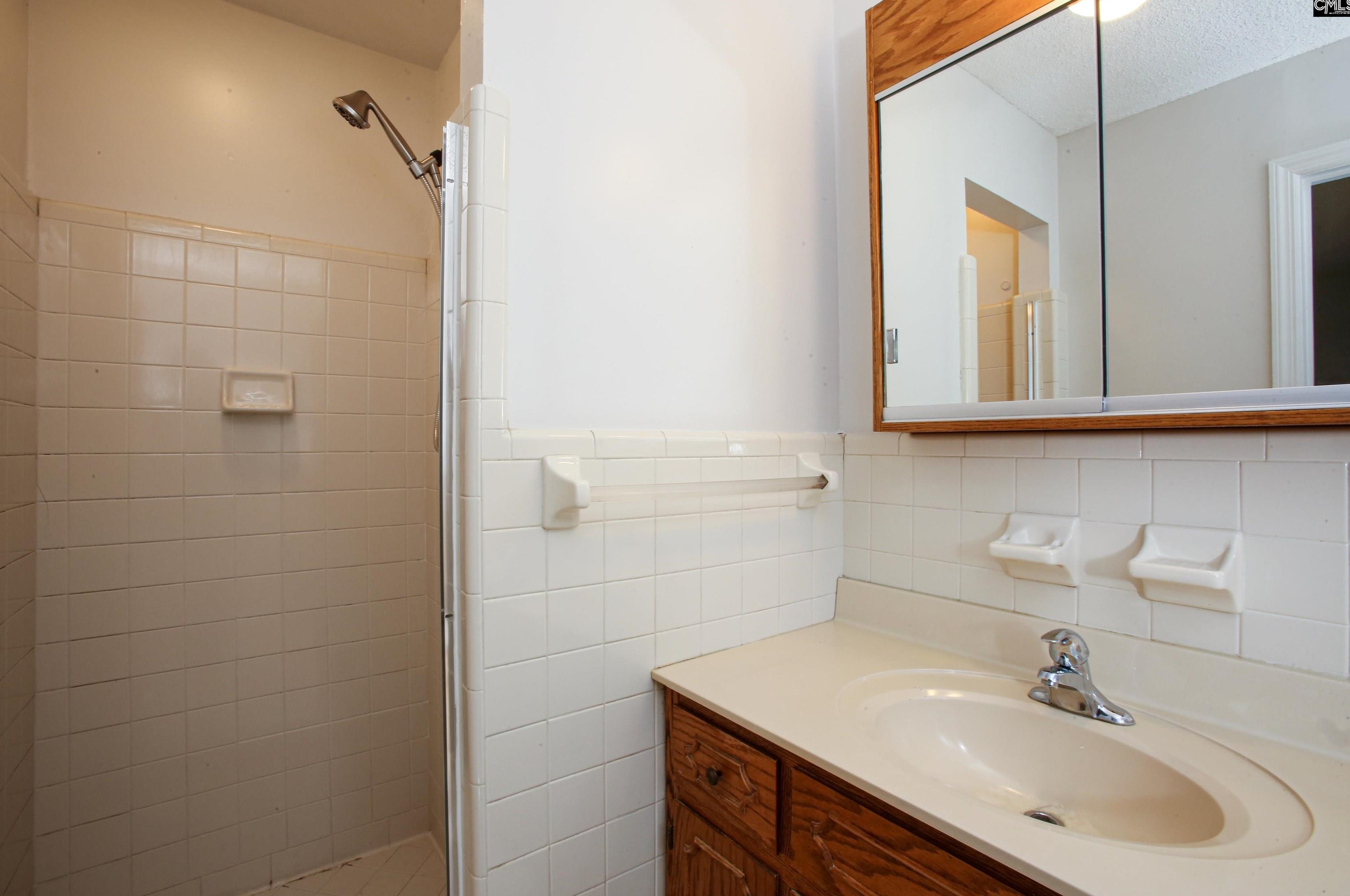 1612 Morninghill Dr, Columbia SC 29210-6922 exterior