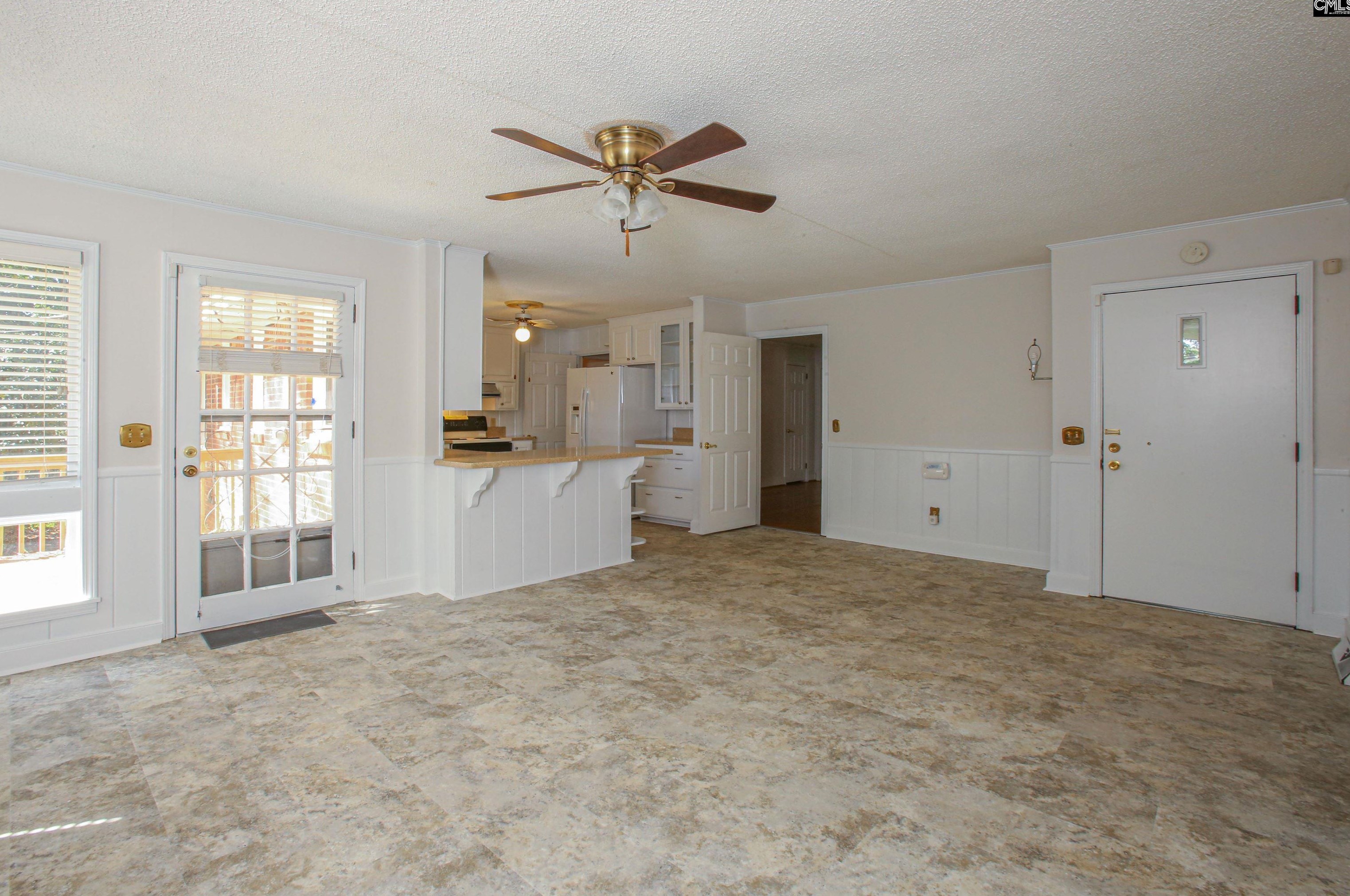 1612 Morninghill Dr, Columbia SC 29210-6922 exterior