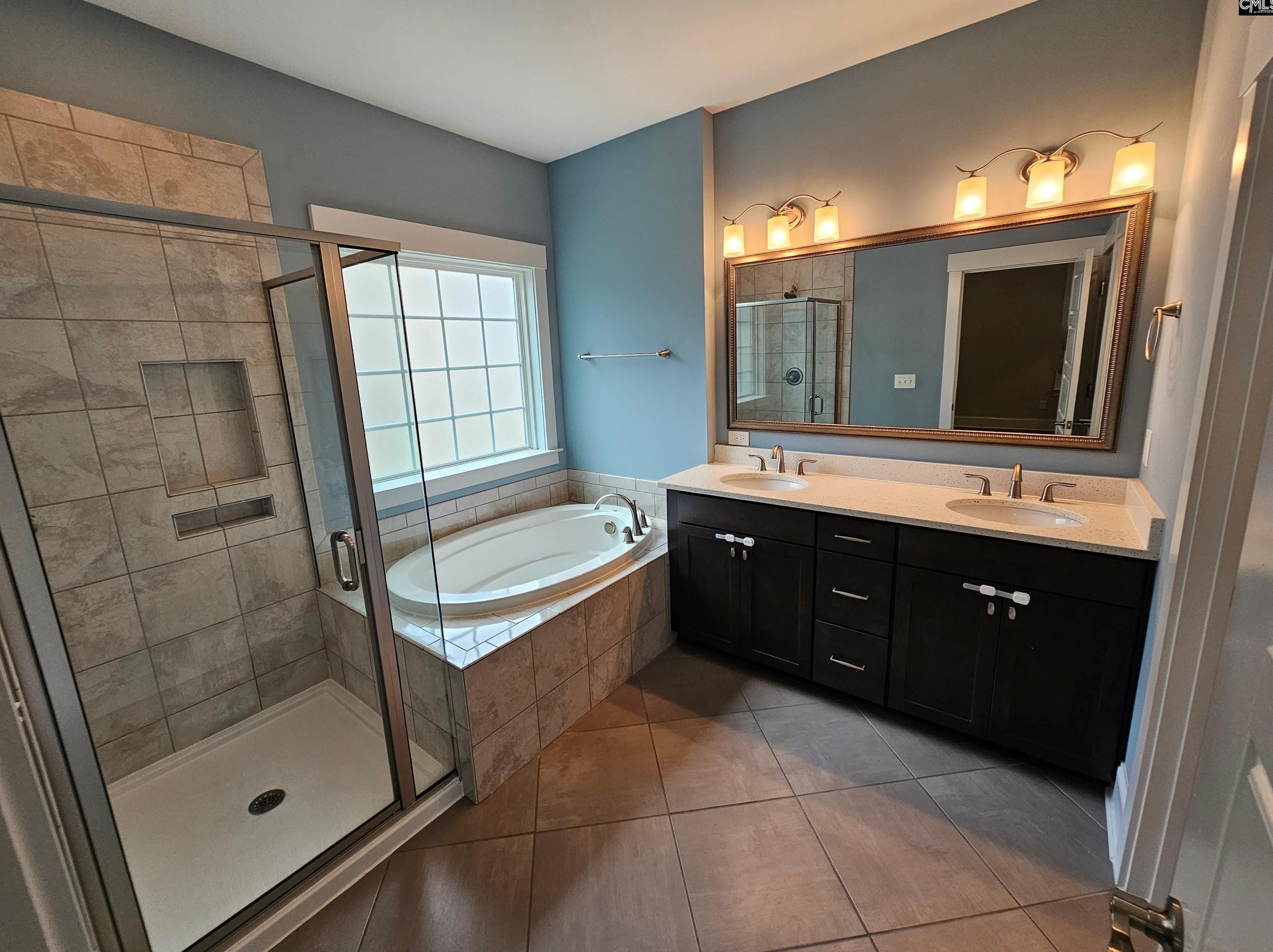 4205 Devine St, Columbia SC 29205-2007 exterior