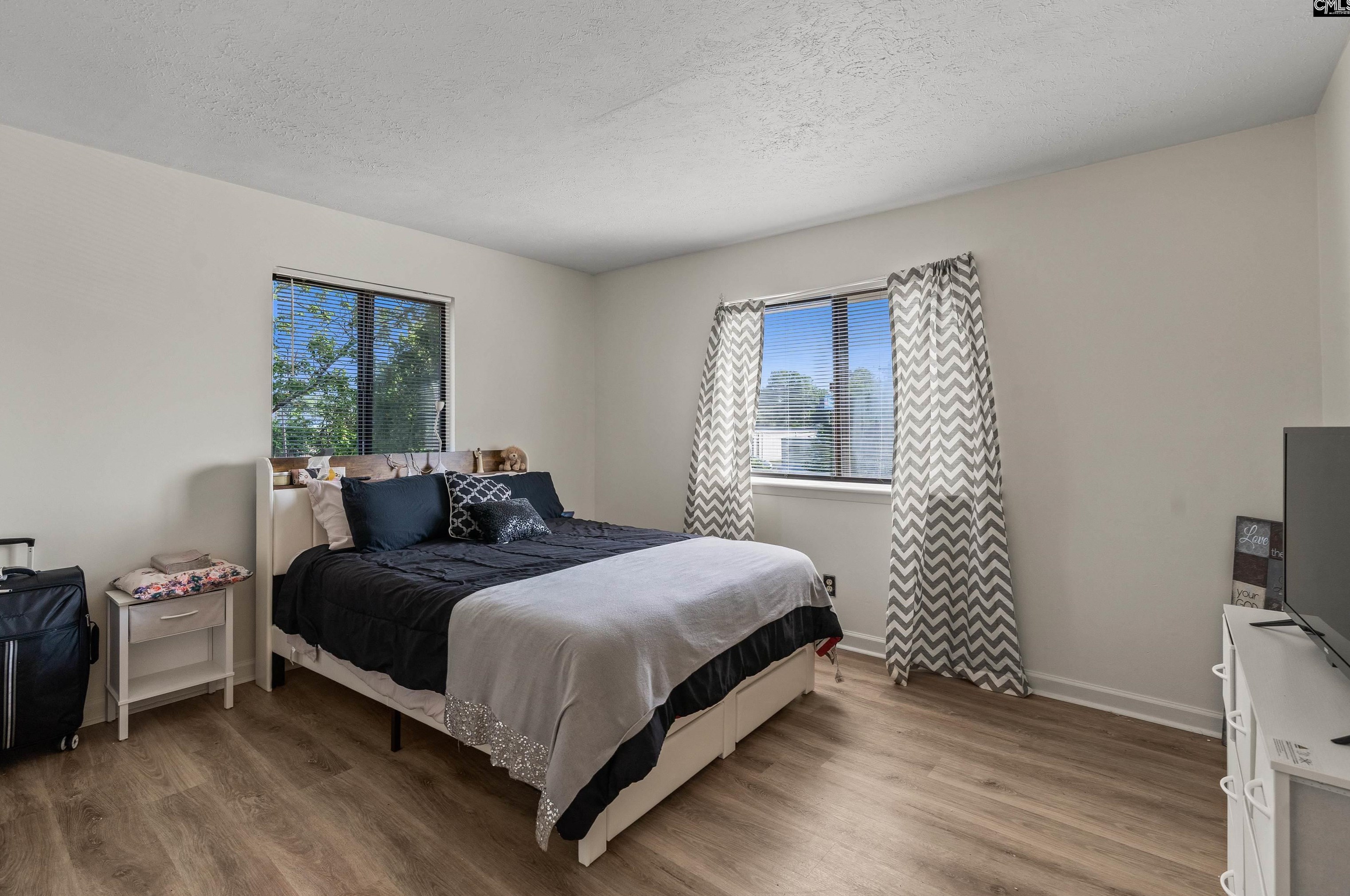 1322 Old Mnr Rd, Columbia SC 29210-6523 exterior