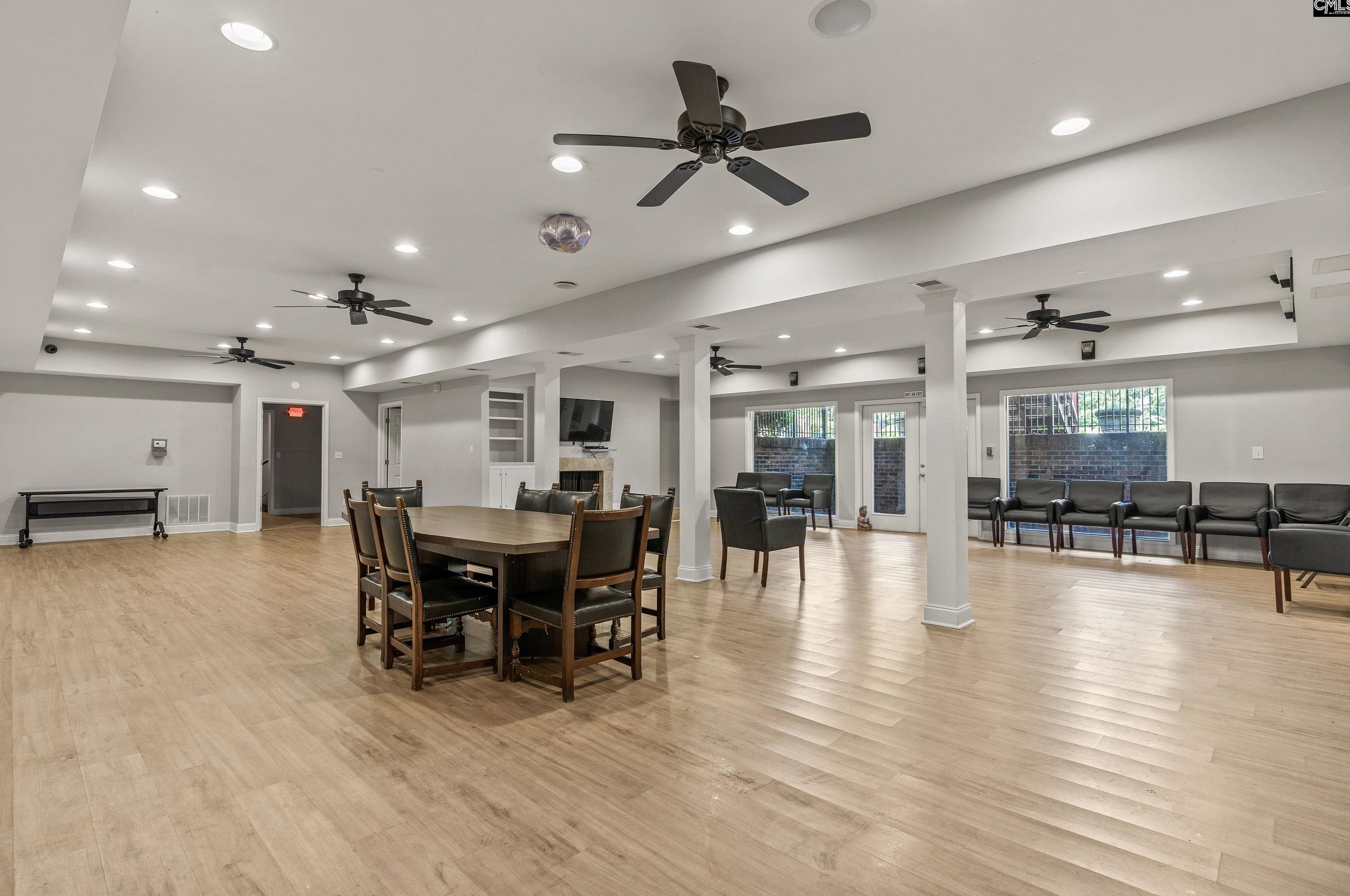 1322 Old Mnr Rd, Columbia SC 29210-6523 exterior