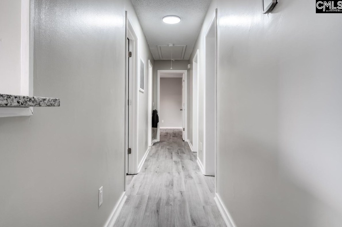 36 Canterbury Ct, Columbia SC 29210-6834 exterior