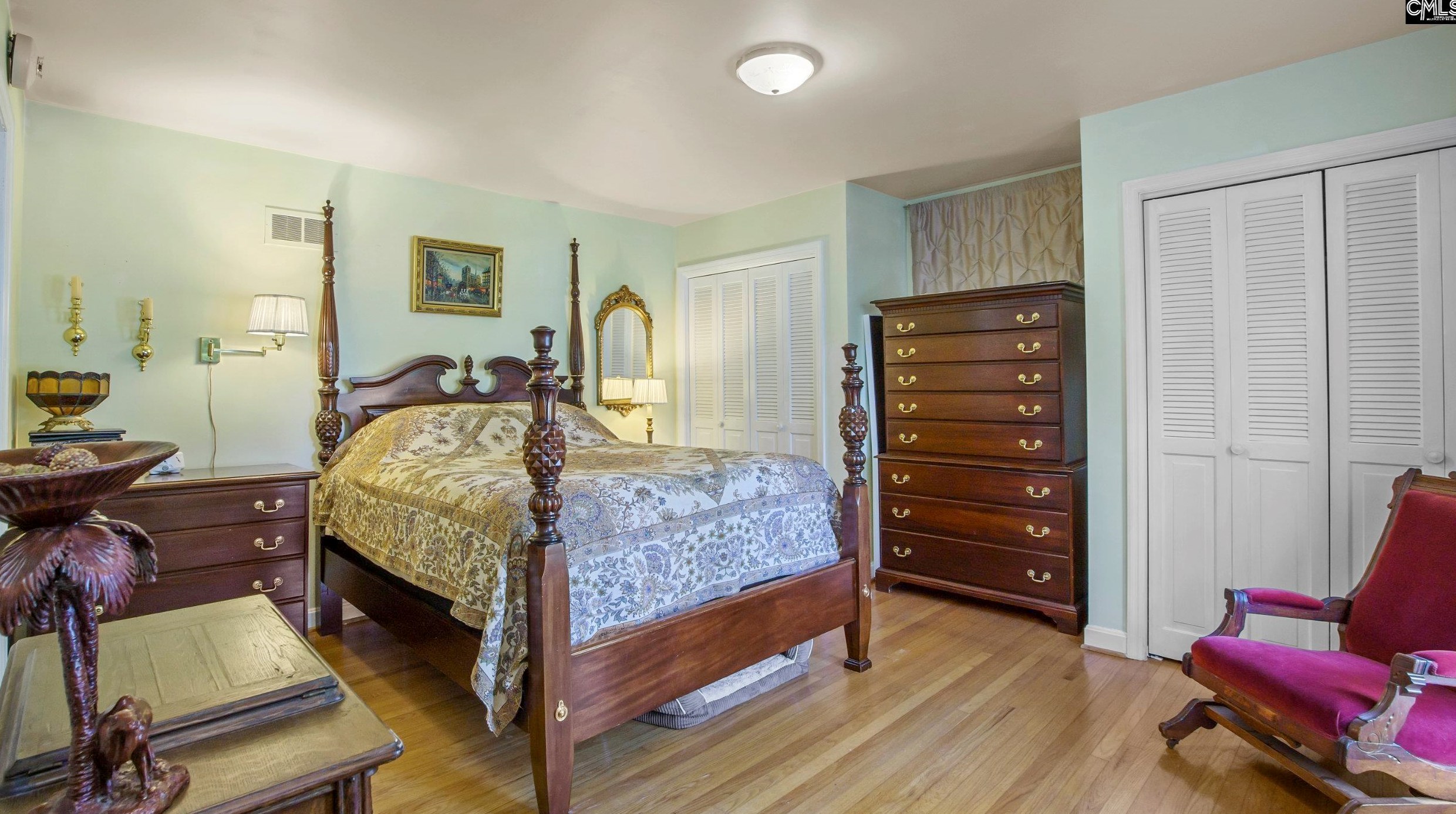 1462 Florawood Dr, Columbia SC  29204-3915 exterior