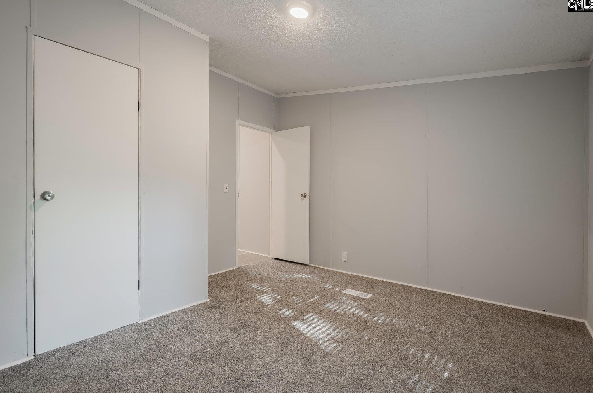 202 Heron Dr, Columbia SC  29203-9385 exterior