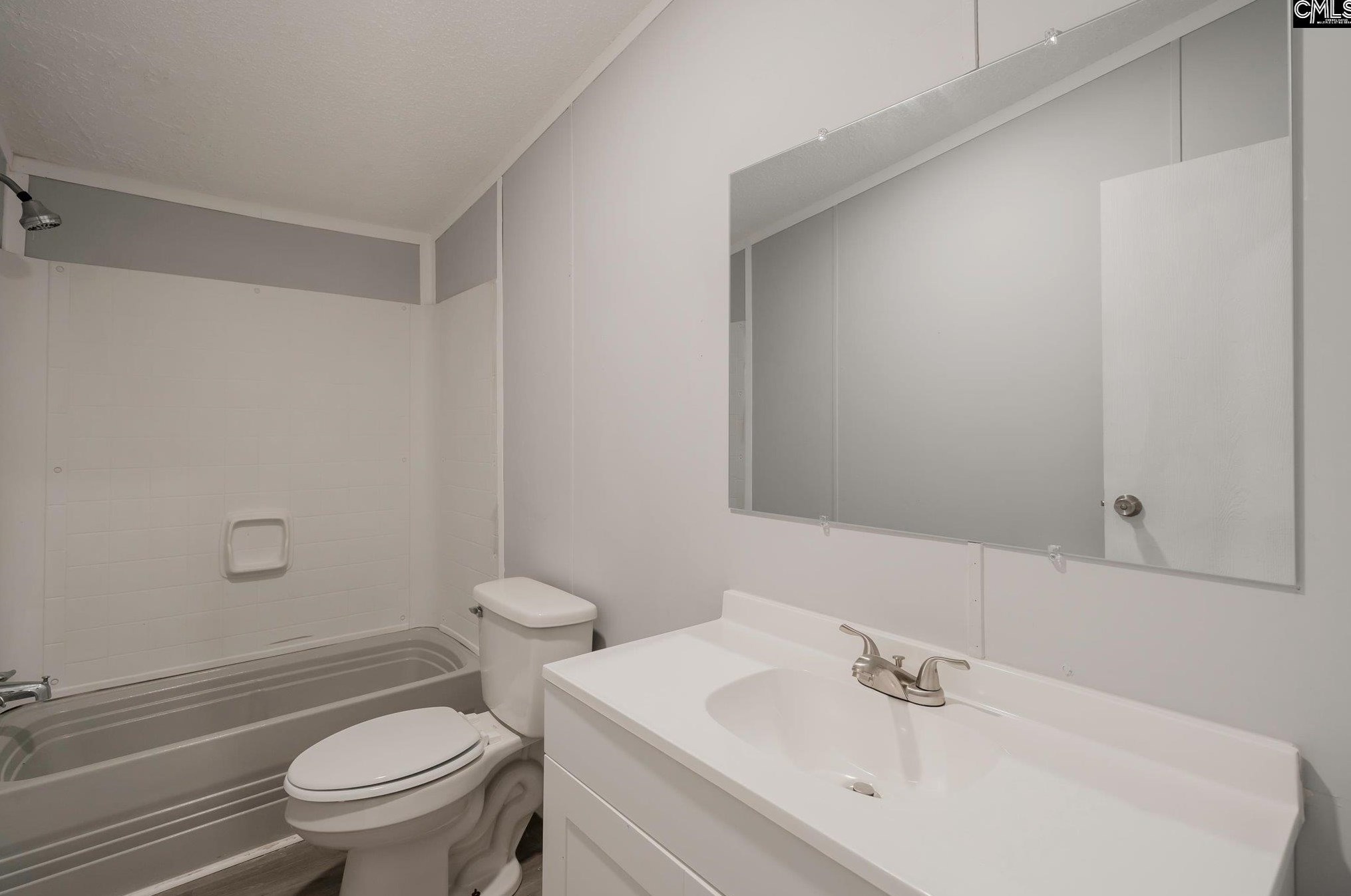 202 Heron Dr, Columbia SC  29203-9385 exterior