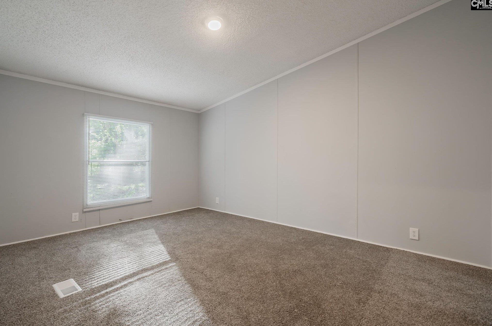 202 Heron Dr, Columbia SC  29203-9385 exterior