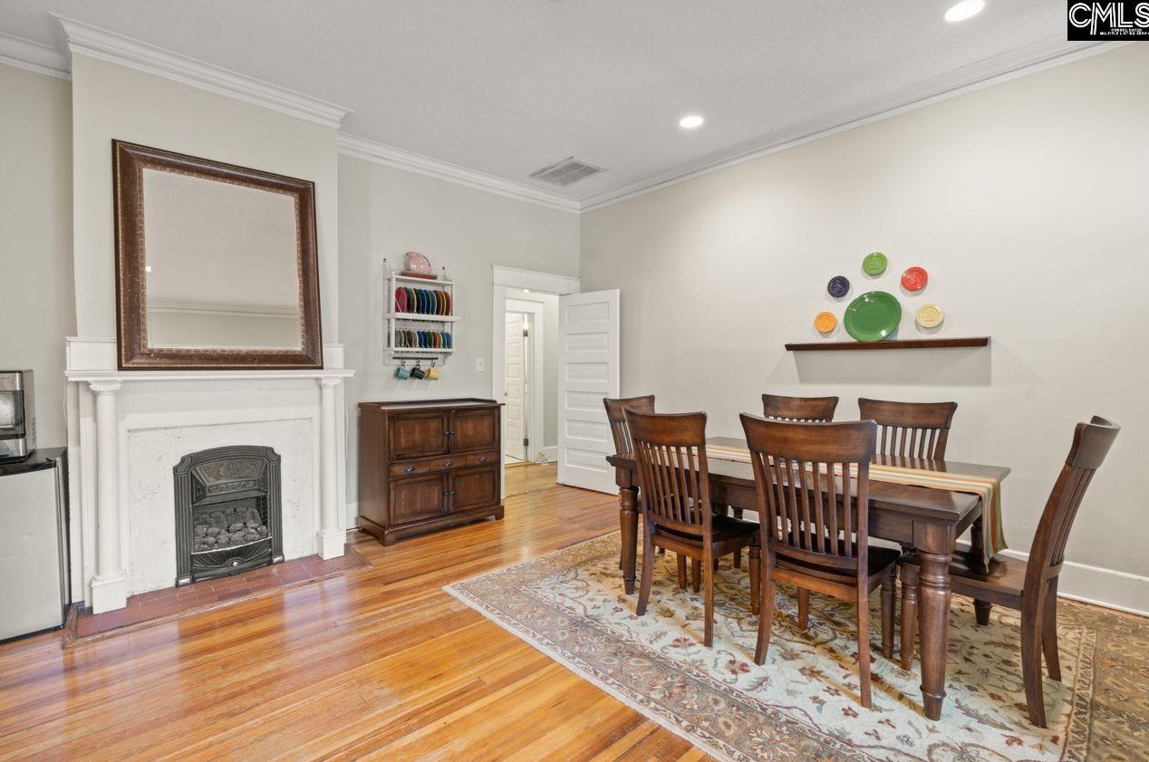 412 Maple St, Columbia SC  29205-0038 exterior