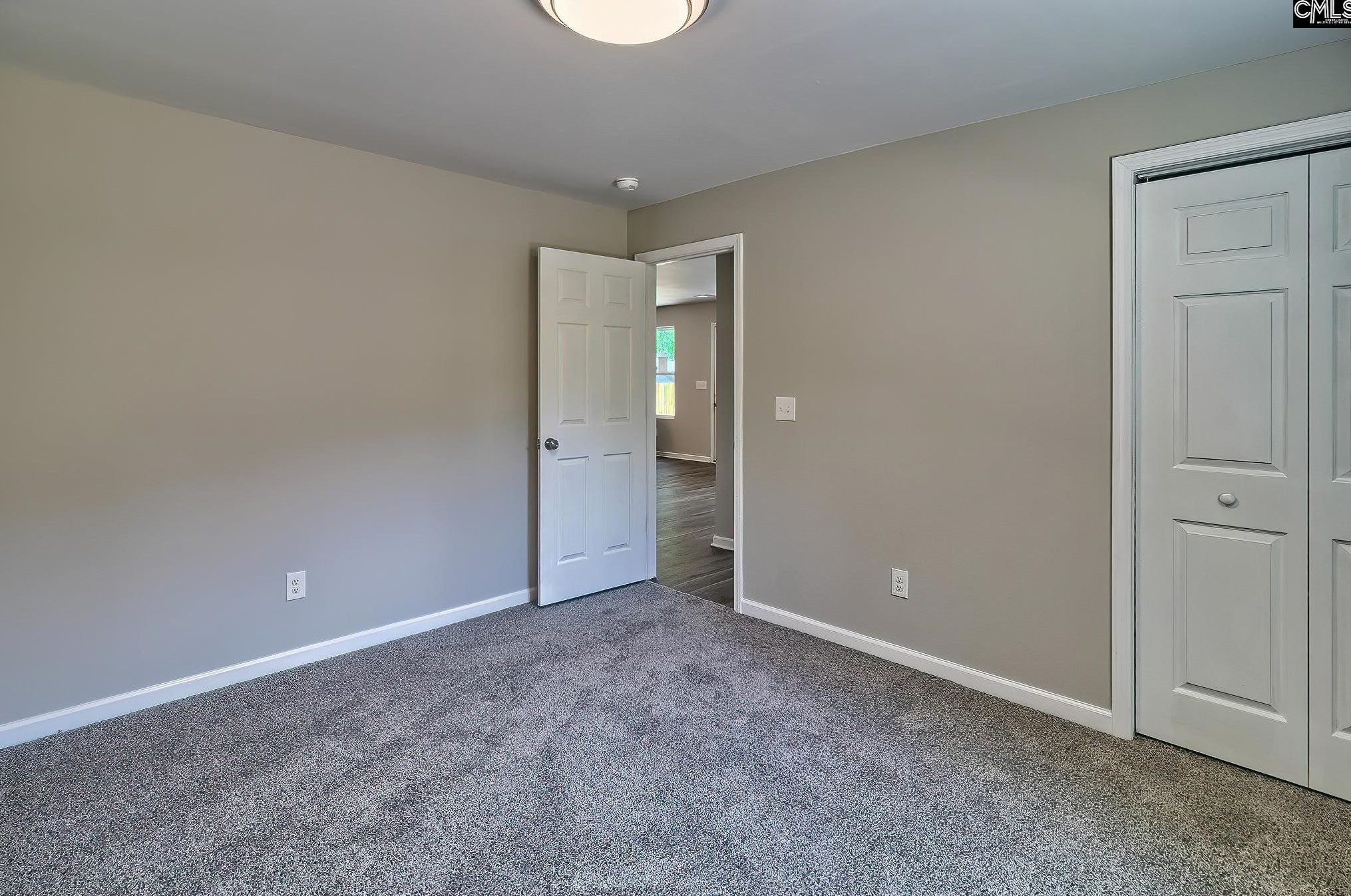 2303 Ervin St, Columbia SC  29204-2212 exterior