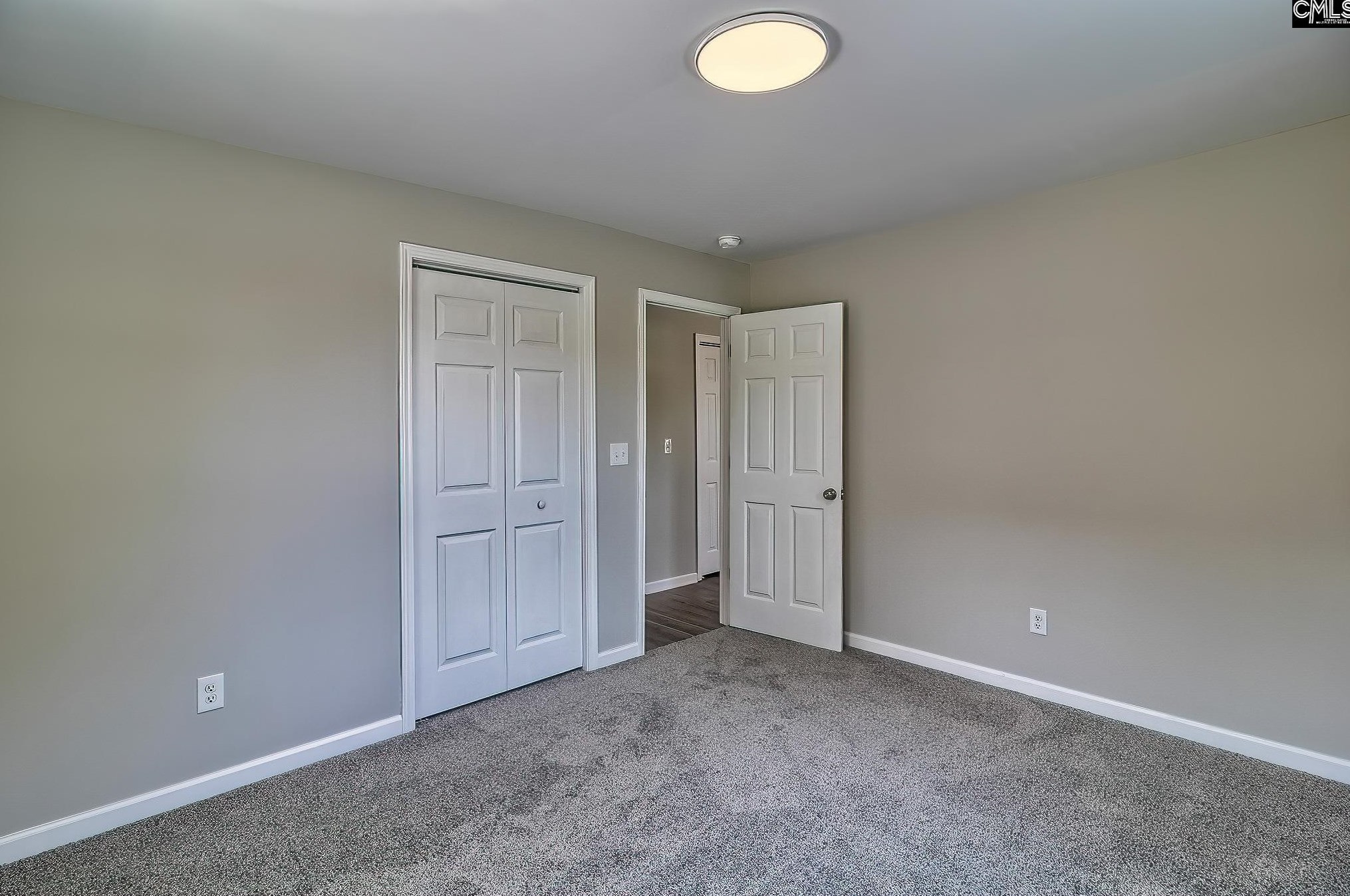 2303 Ervin St, Columbia SC  29204-2212 exterior