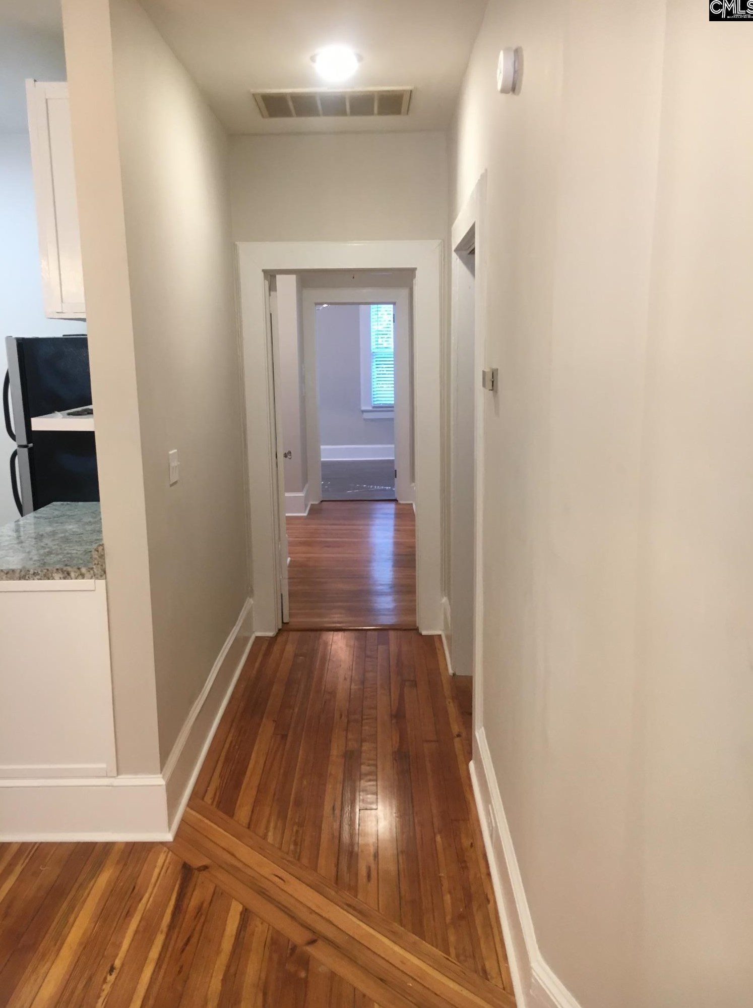 1035 Kinard Ct, Columbia SC  29201-2162 exterior