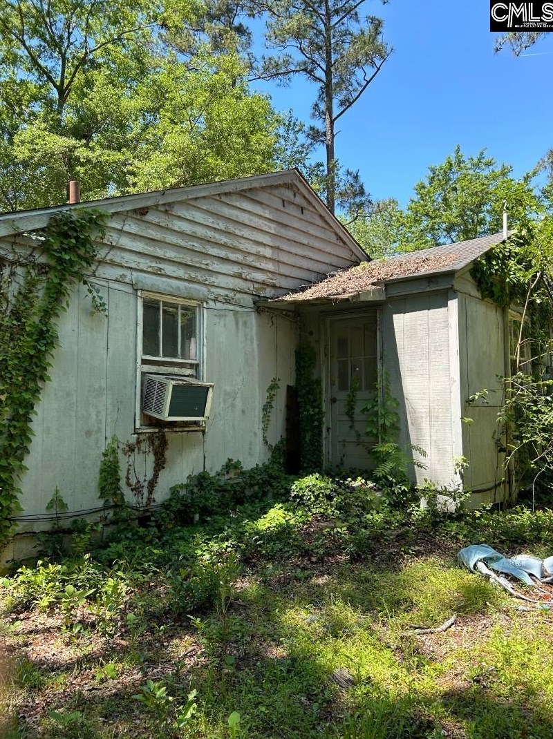 1306 Cambill St, Columbia SC 29203-2011 exterior