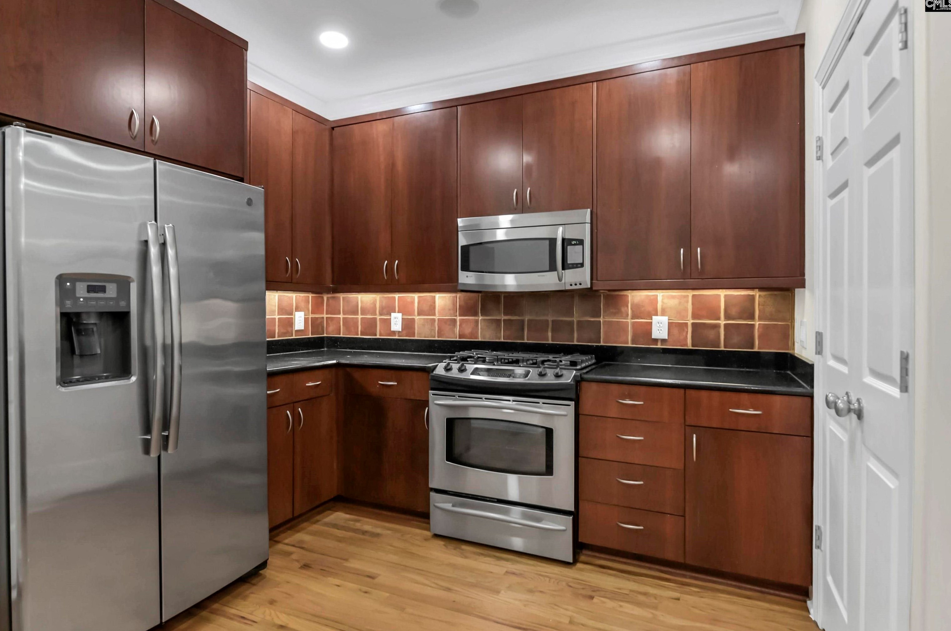 108 Riverhill Ct, Cayce-West Columbia SC  29033-4376 exterior