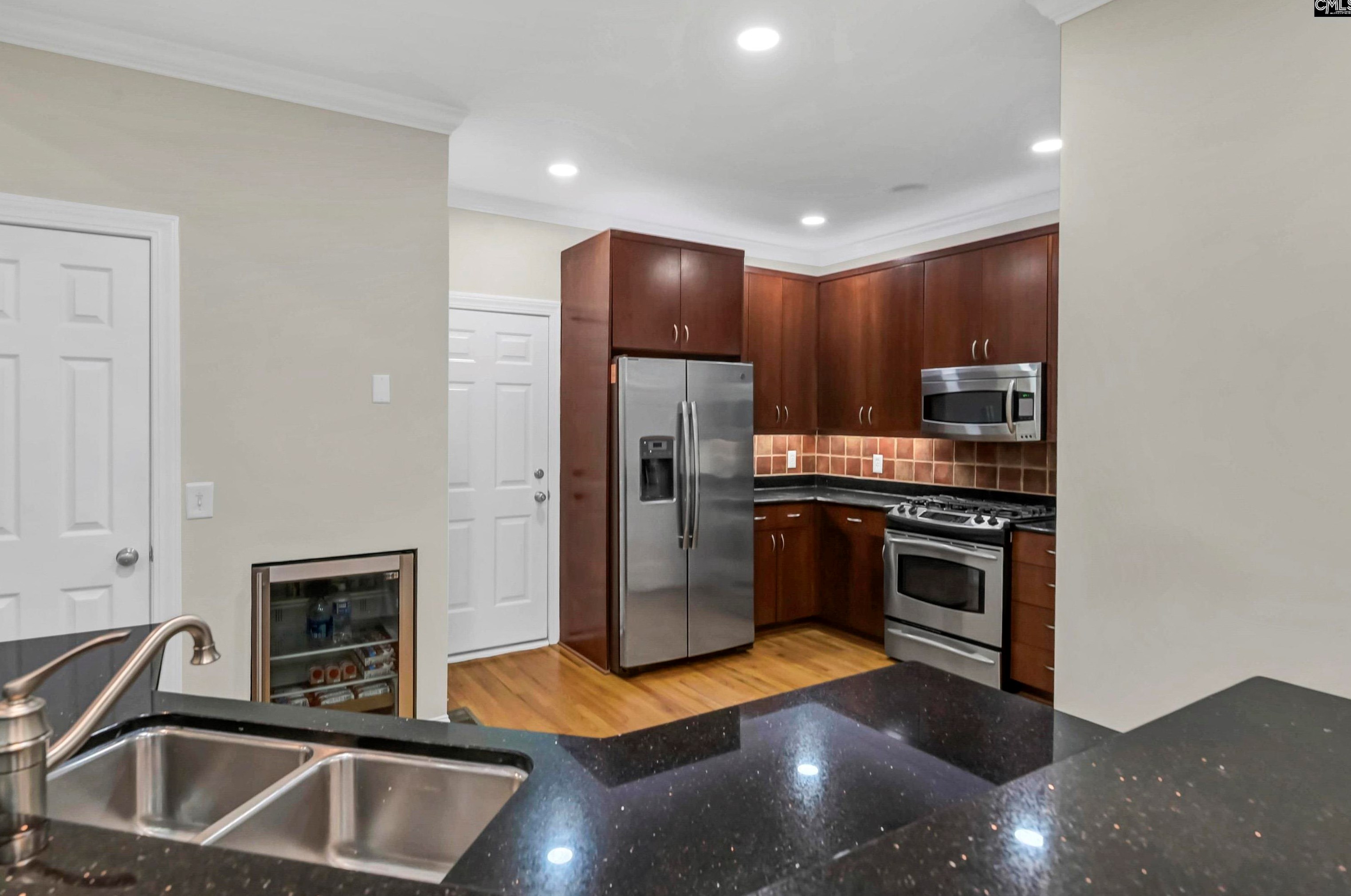 108 Riverhill Ct, Cayce-West Columbia SC  29033-4376 exterior