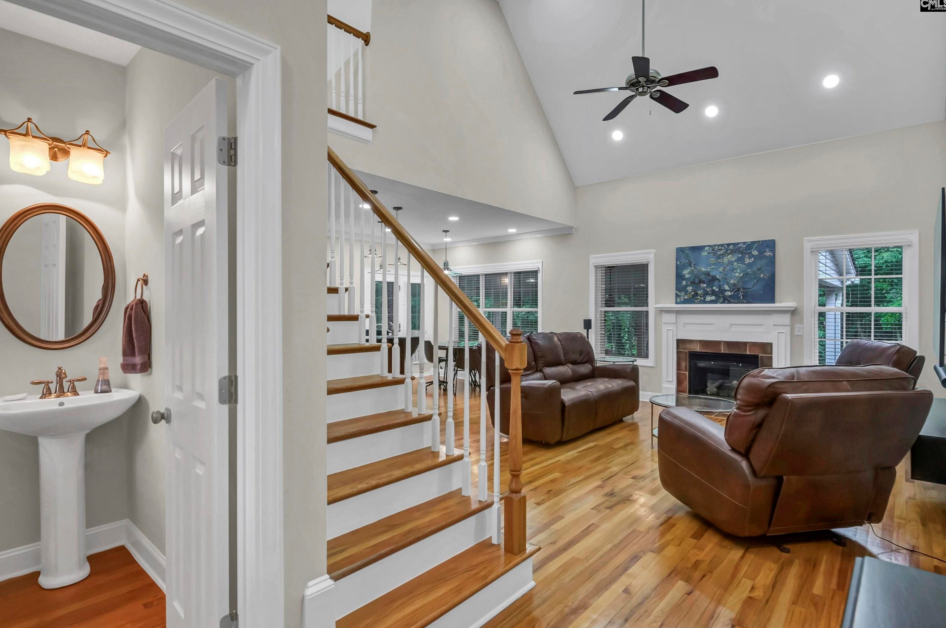 108 Riverhill Ct, Cayce-West Columbia SC  29033-4376 exterior