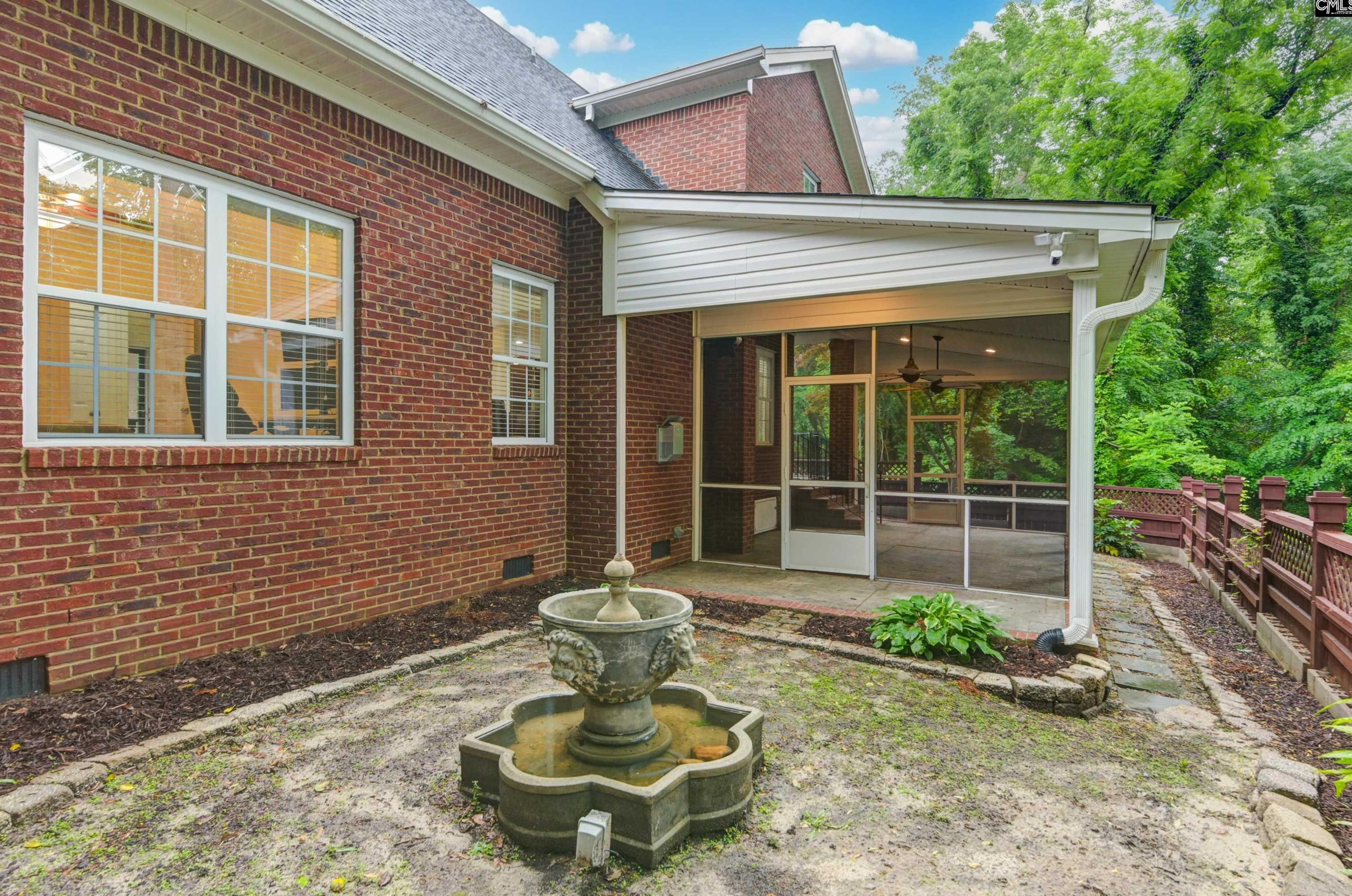 108 Riverhill Ct, Cayce-West Columbia SC  29033-4376 exterior