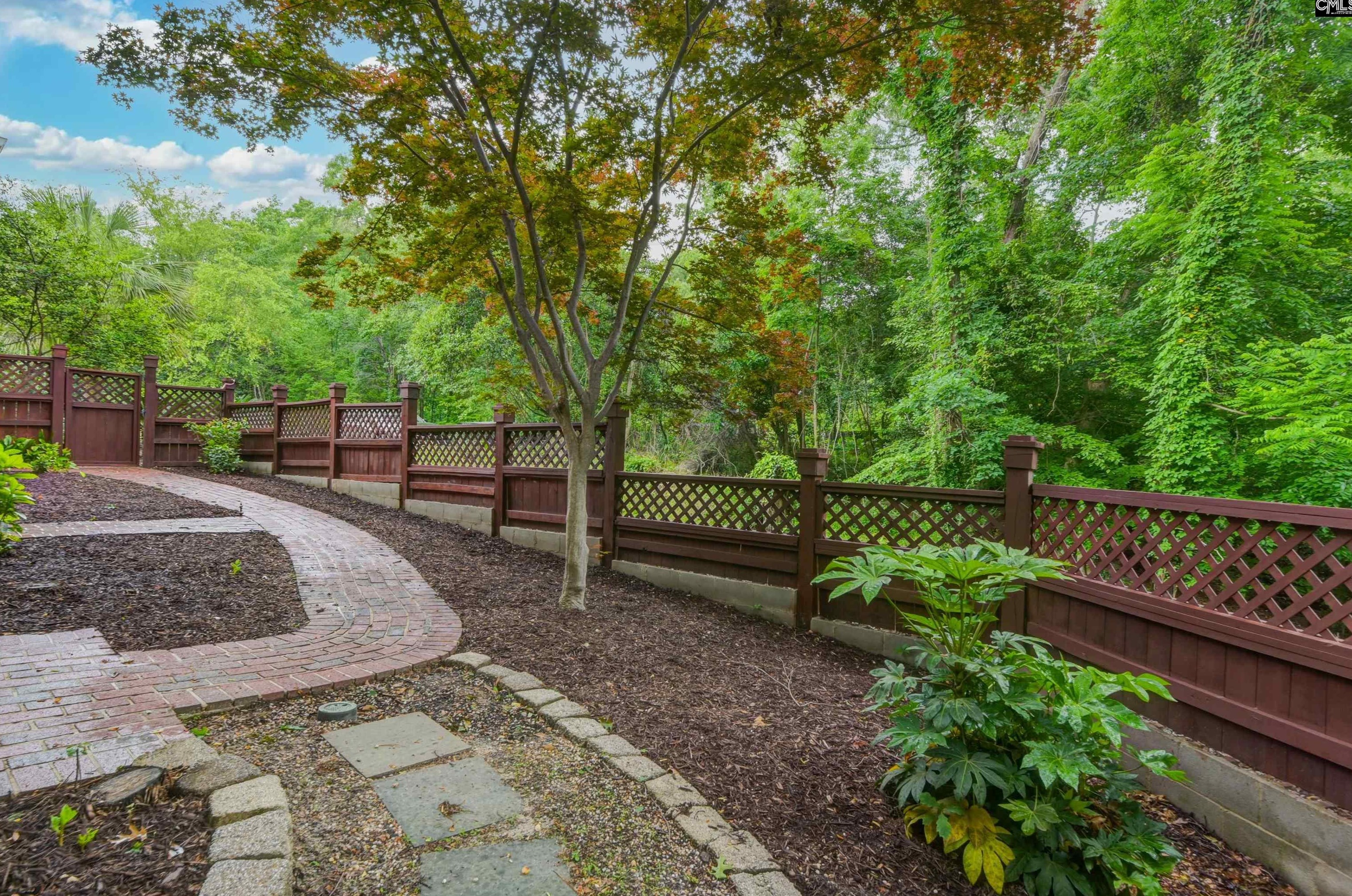 108 Riverhill Ct, Cayce-West Columbia SC  29033-4376 exterior