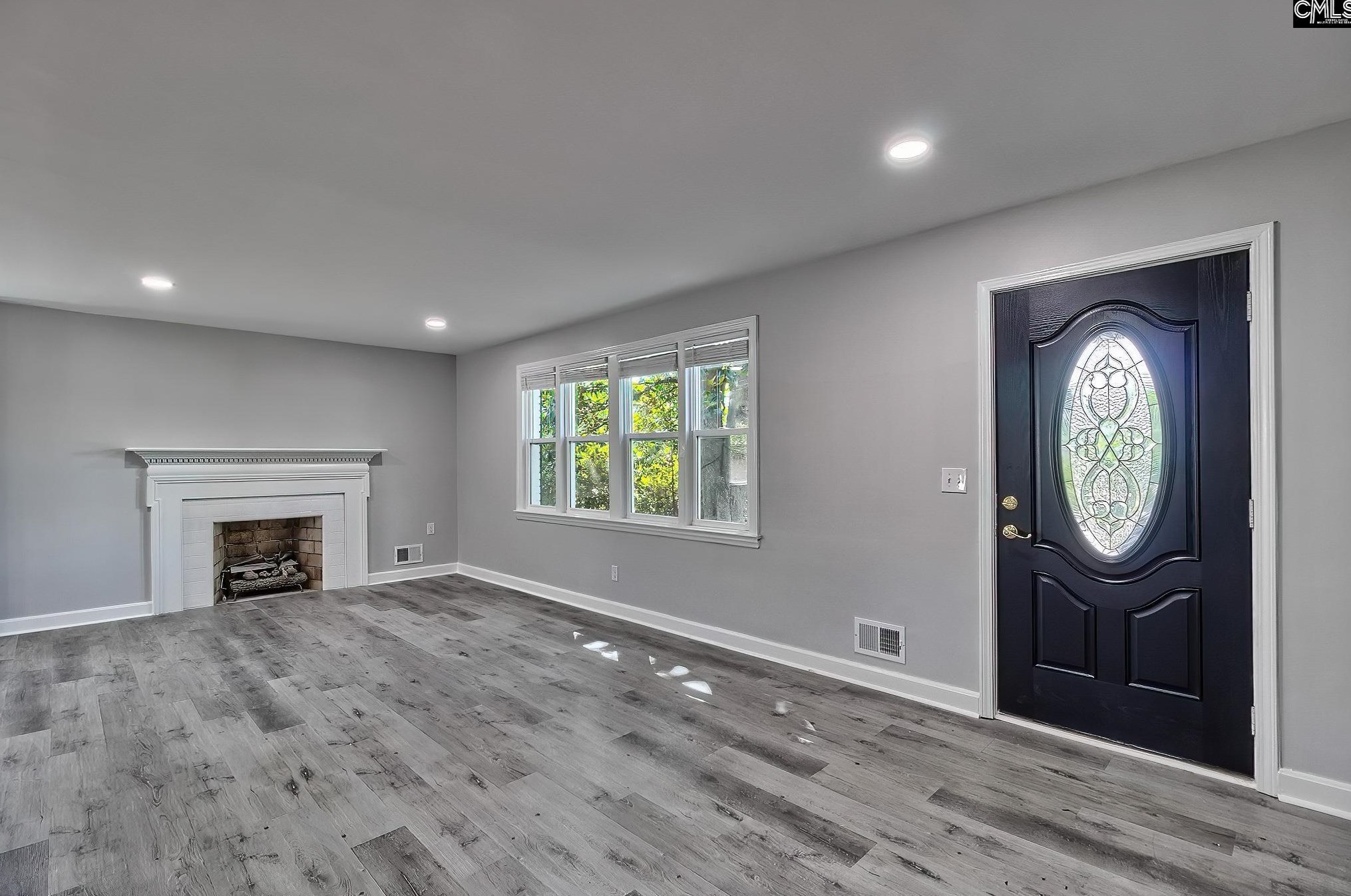 4057 Rosewood Dr, Columbia SC 29205-3743 exterior