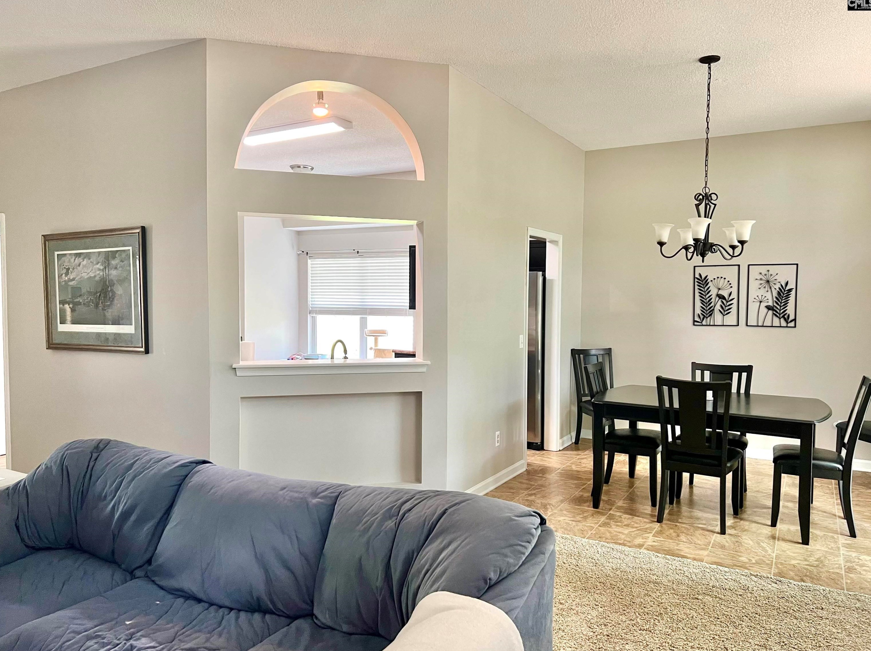 160 Chippenham Cir, Columbia SC 29210-3843 exterior